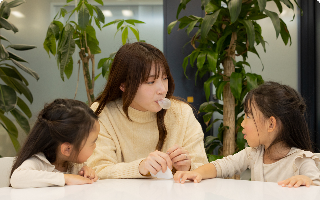 画像：令奈ちゃん・安田沙良さん・世奈ちゃん