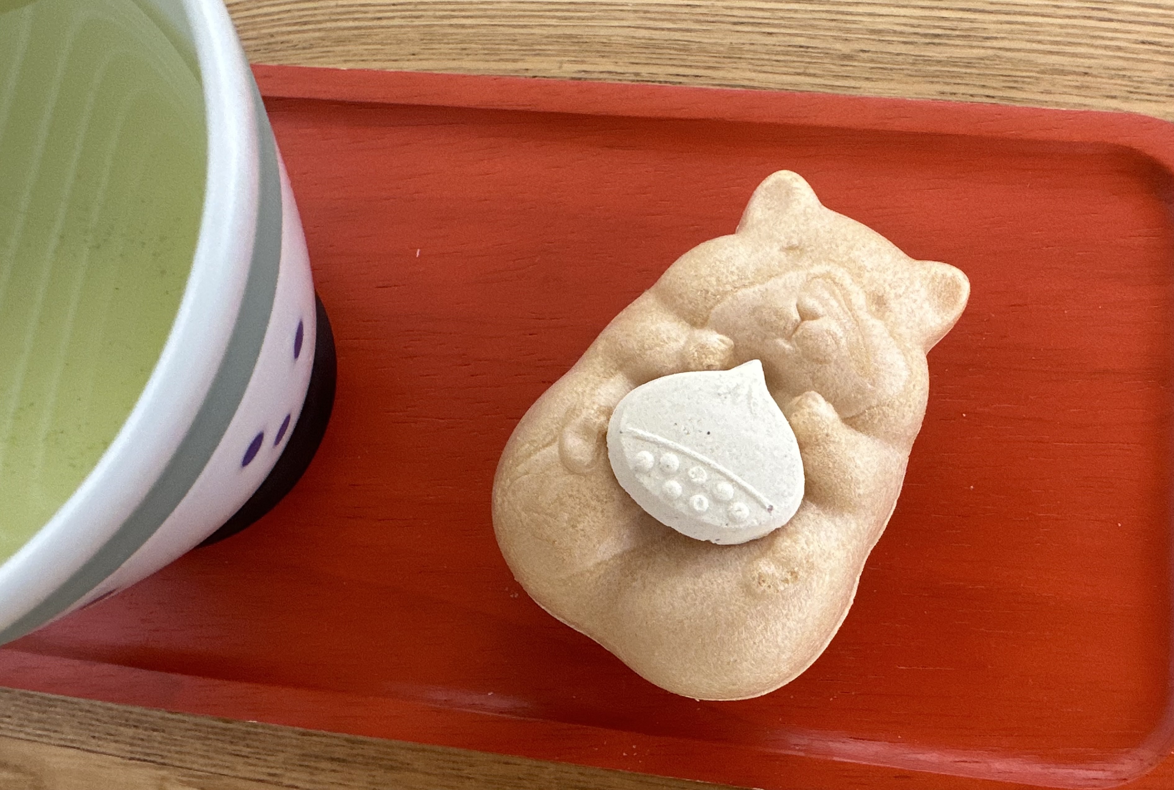 とにかくかわいい！笑顔があふれるお菓子「ハムスターモナカ」