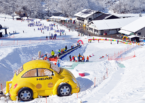 写真：佐久平ハイウェイオアシス「パラダ」