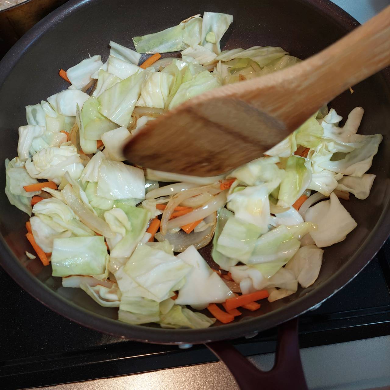 水っぽい野菜炒めにさようなら！このひと手間でおいしさが変わります