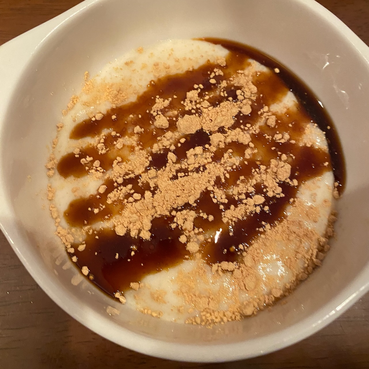 SNSで話題沸騰！とろとろミルク餅の作り方 – おうちで簡単カフェスイーツ