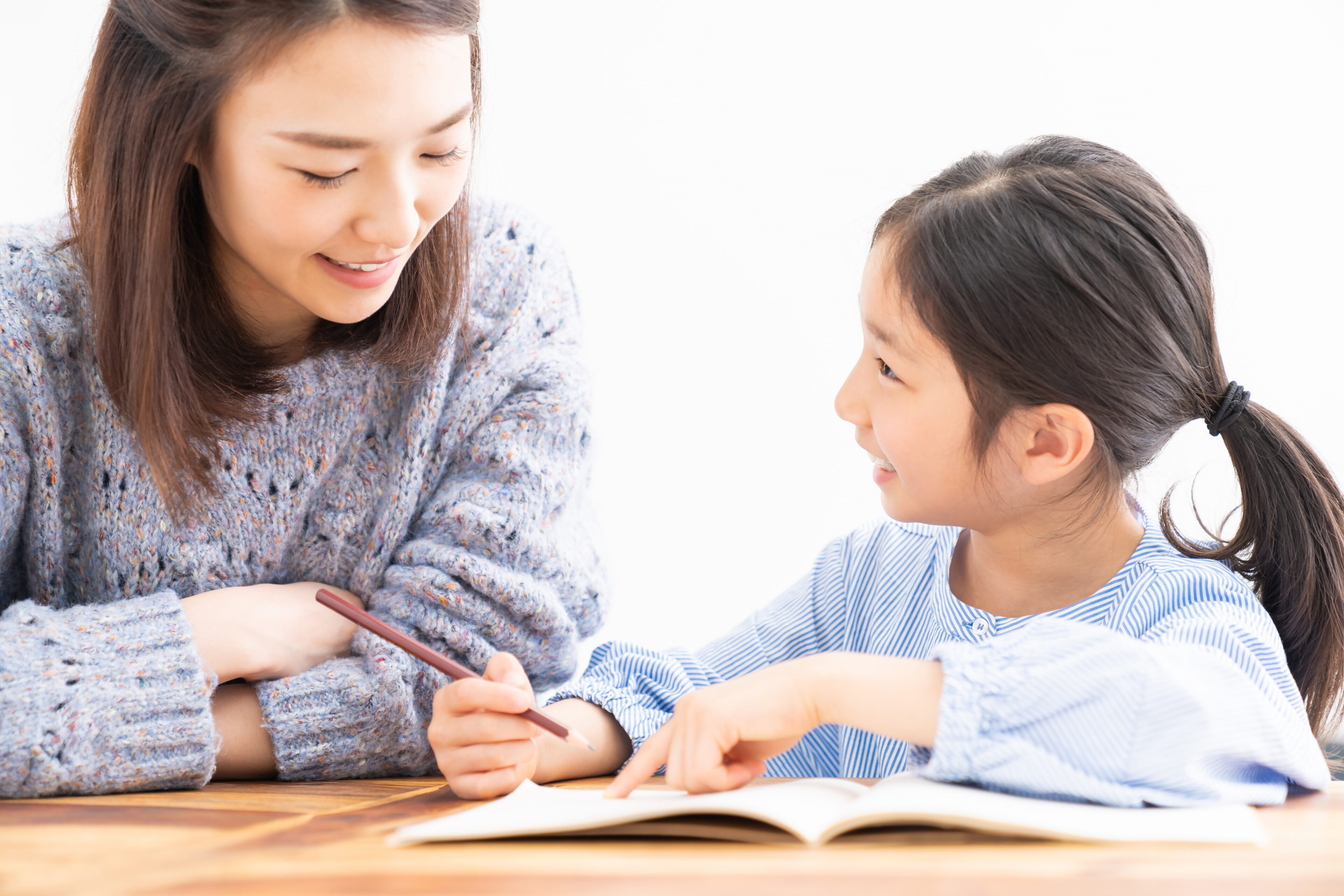 小学生の家庭学習サポート、まず「できた部分」から見て声をかけよう