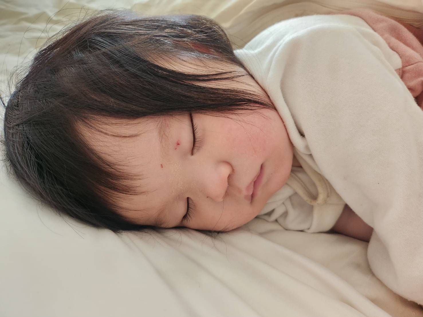 家族で実践！ミニマリストライフを楽しむ方法｜5歳・10か月の子どもとシンプルに暮らす