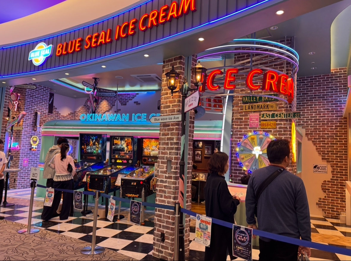 【レイクタウン】アイスを買うと、ゲームで遊べる!映えスポットたくさん!ブルーシールアイスがNEW OPEN