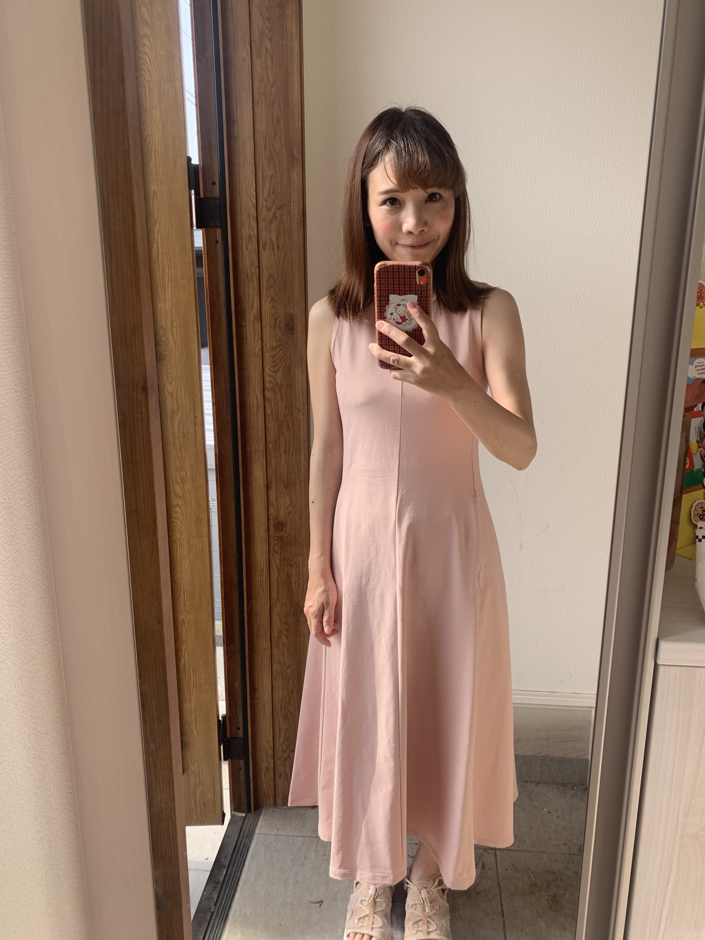 【UNIQLO感謝祭】もはや主婦の制服!30代ママが毎年購入するほどおすすめのワンピースとは!?