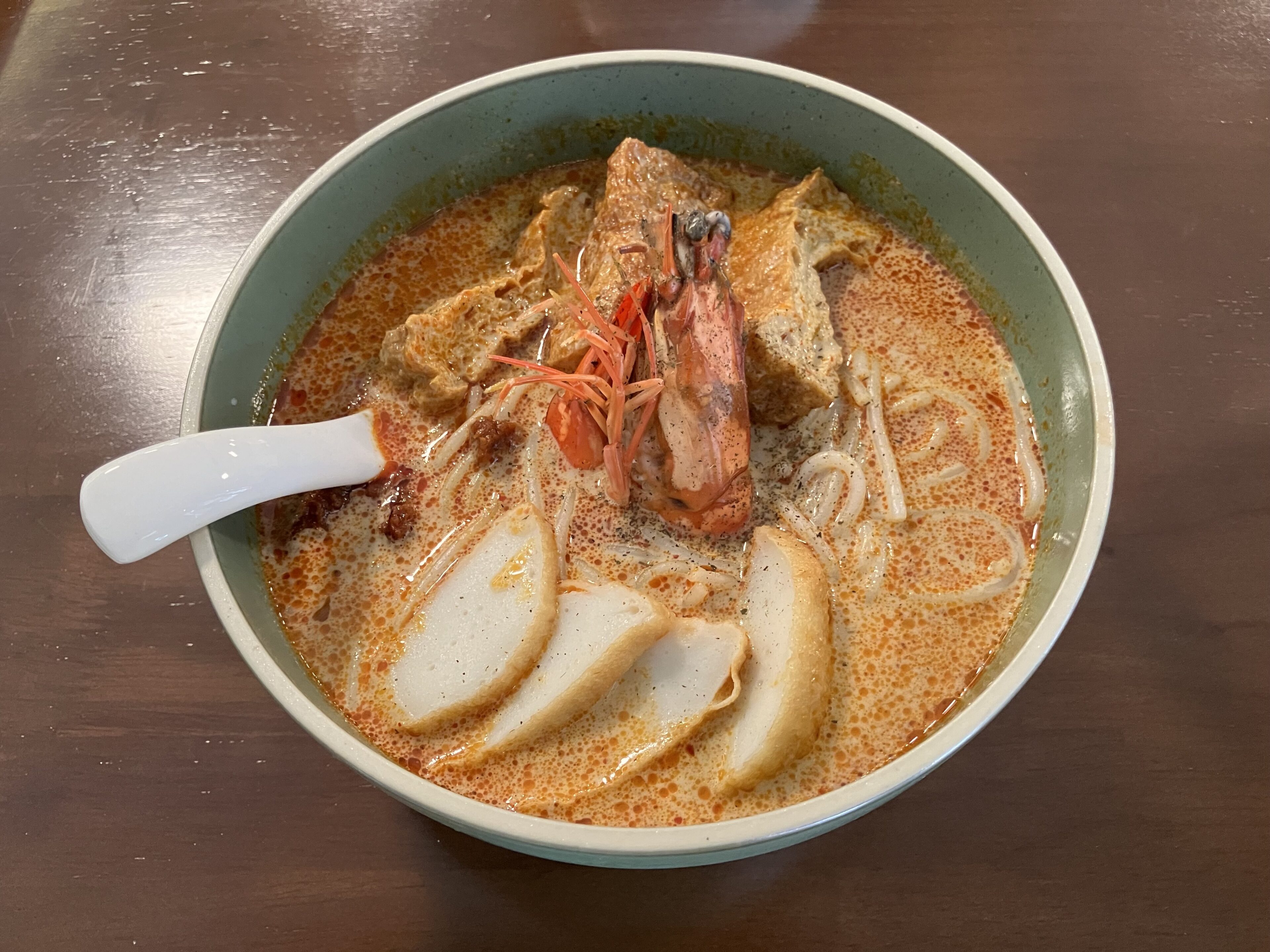 本場で味わうあの味!Laksa Laboで自分好みのラクサを体験&カップヌードル食べ比べ