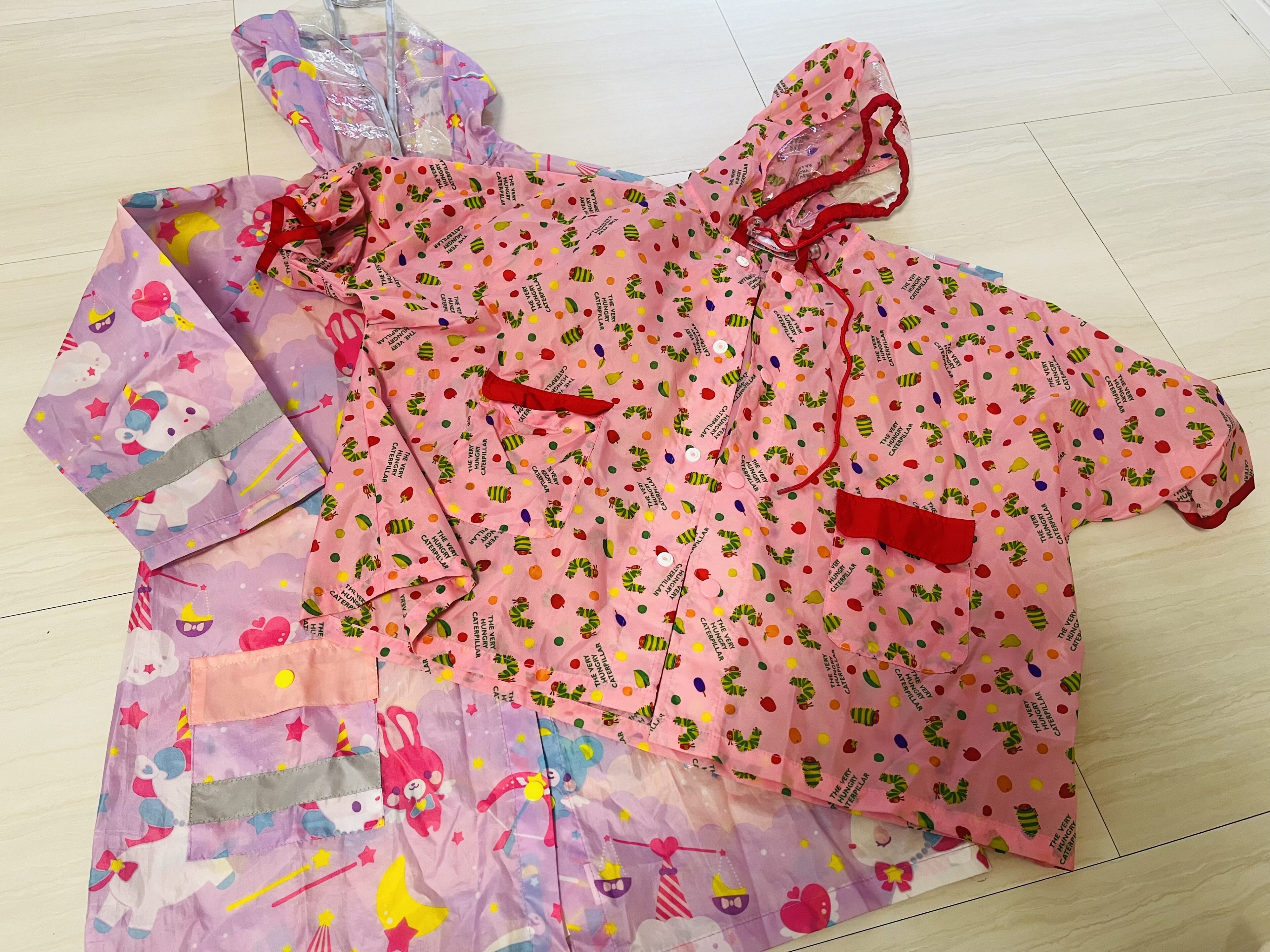 雨の季節はもうすぐ!幼児のレインコートを買うときに見てほしいポイント