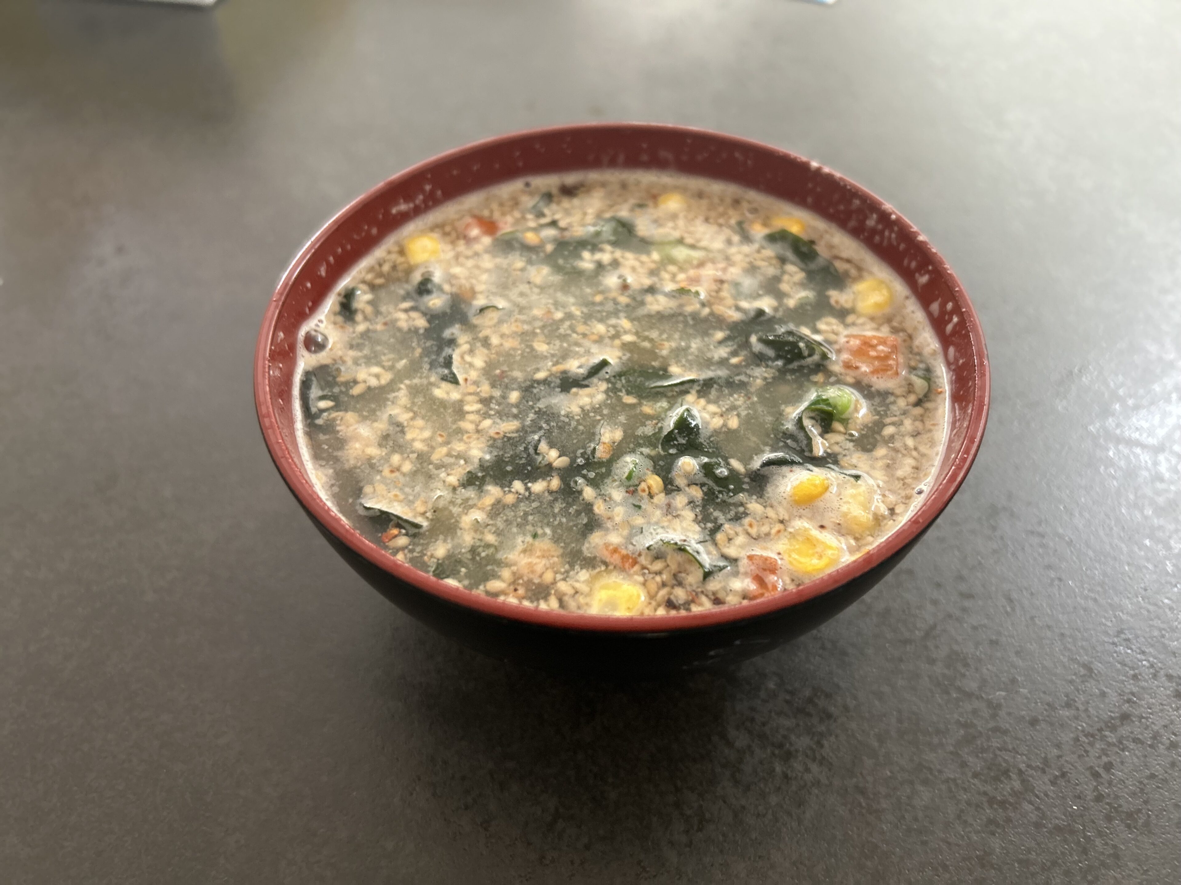 【1分で完成!】我が家流即席お味噌汁が朝食におすすめ!