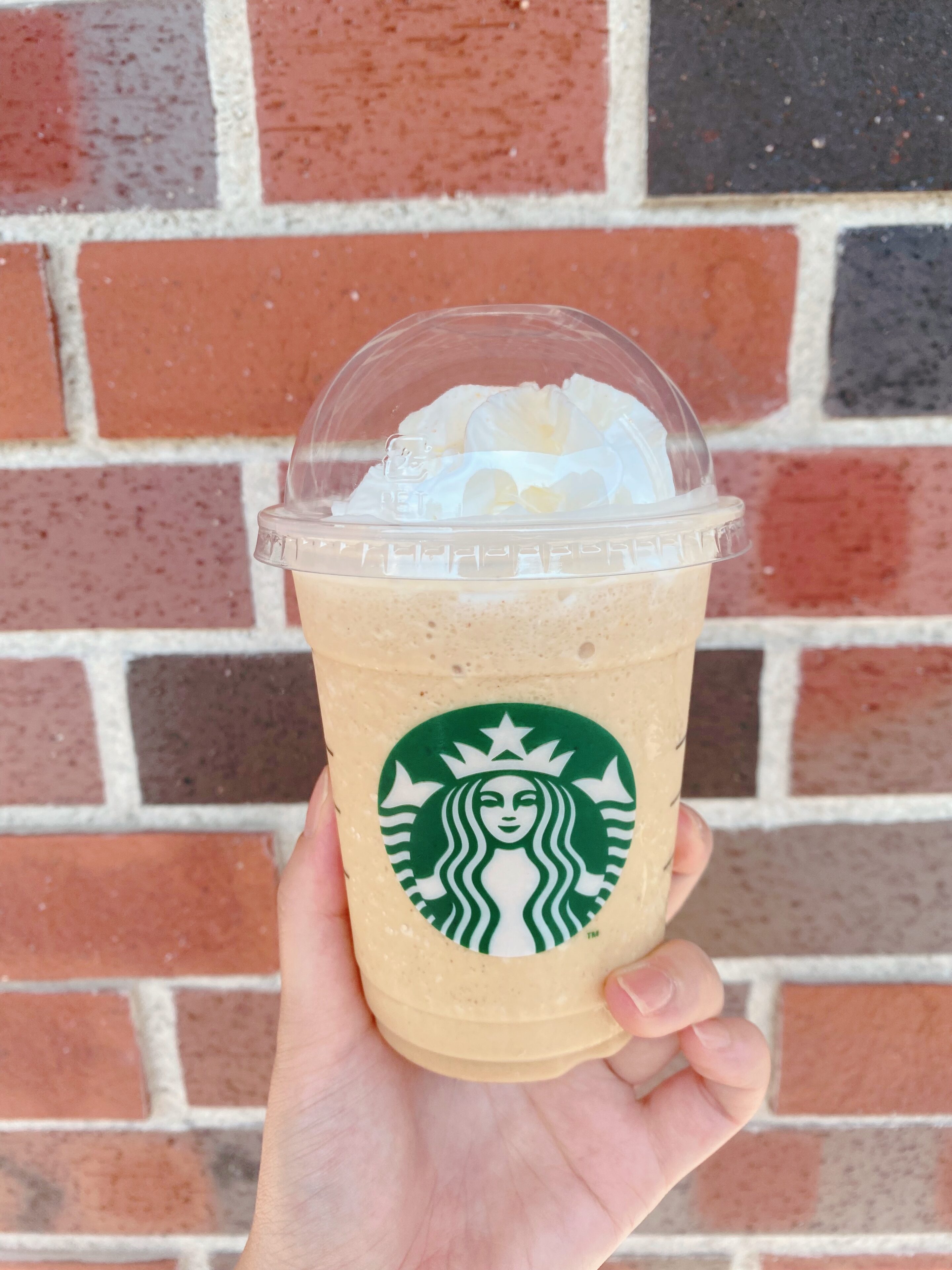 まるで飲む花束!スタバ新作「アールグレイ ブーケ & ティー フラペチーノ」感想&おすすめカスタマイズ