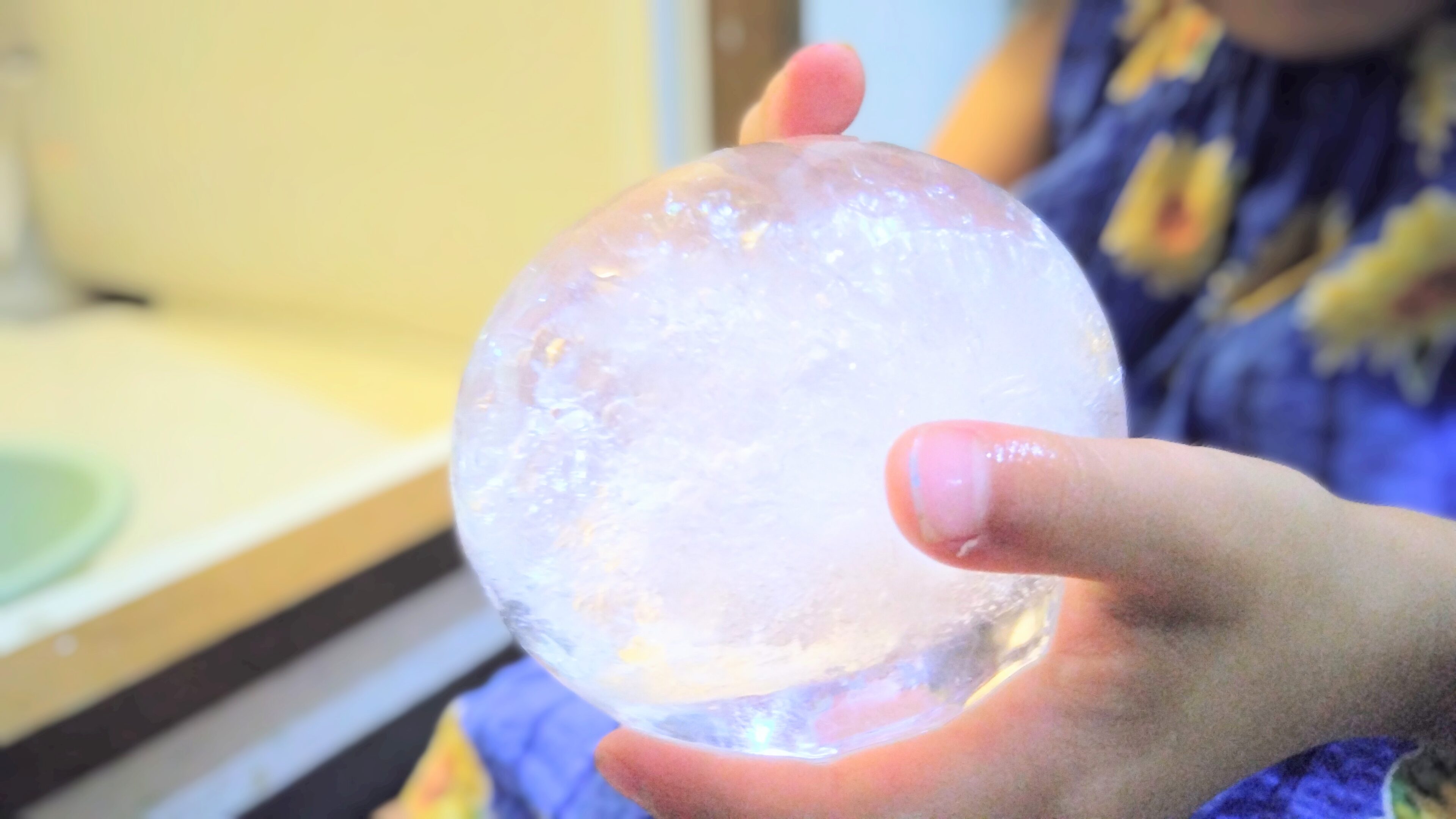 飽きない！溶けない！我が家の氷あそび３選