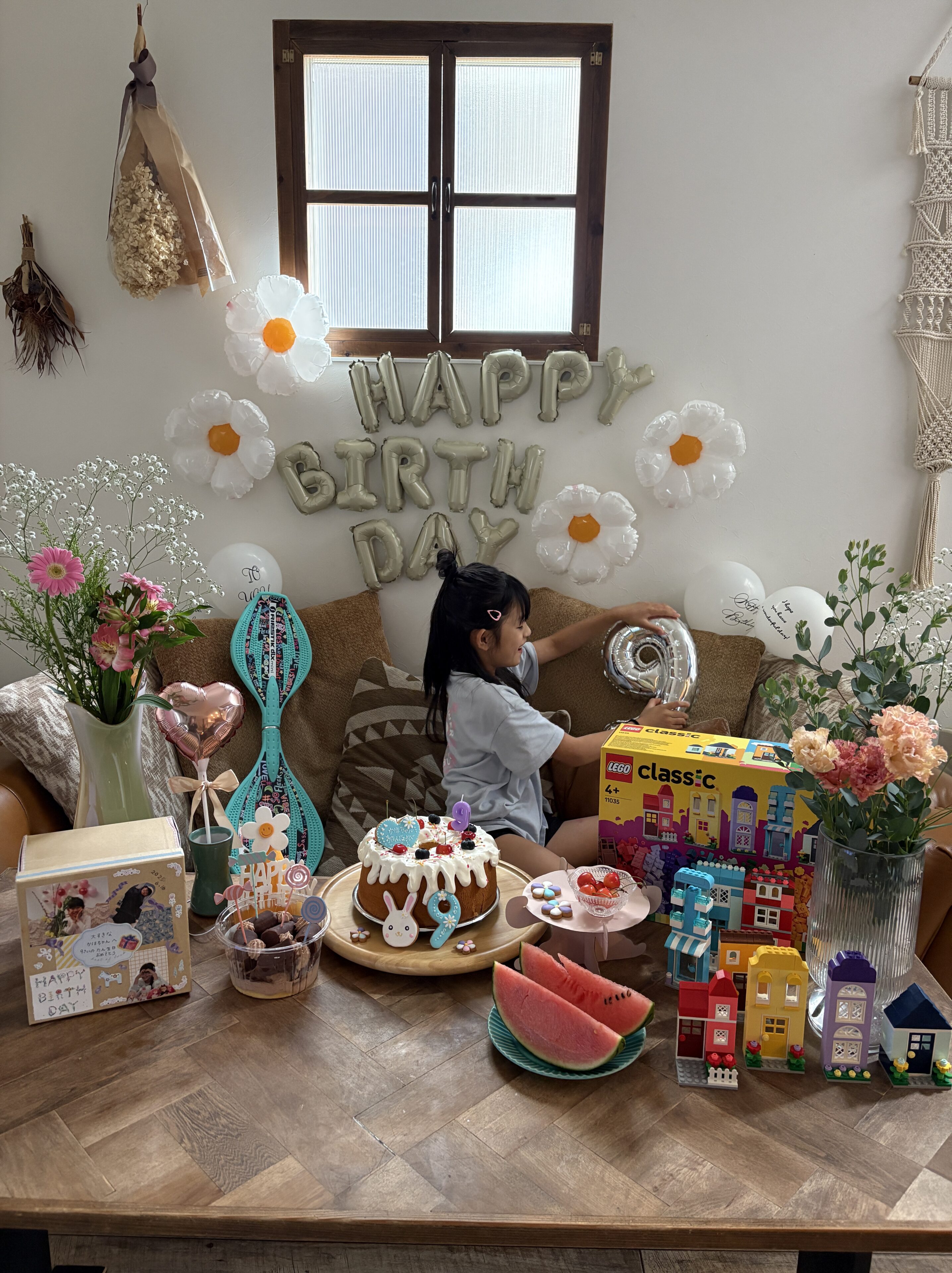 【ダイソー】9歳女の子の誕生日飾り付け「100均で揃えちゃいます!」