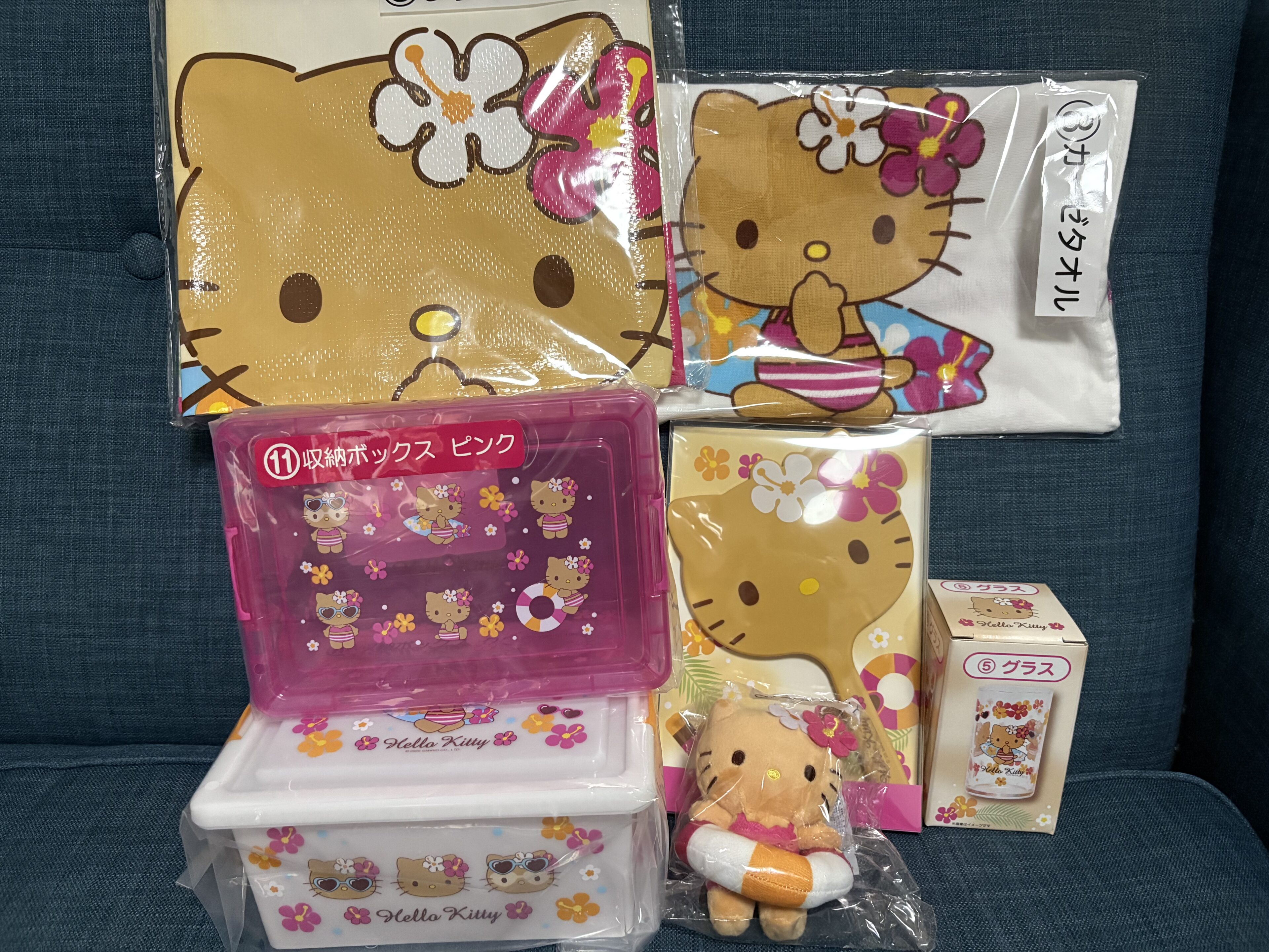 見つけたらラッキー!大人気の日焼けキティ1番くじ