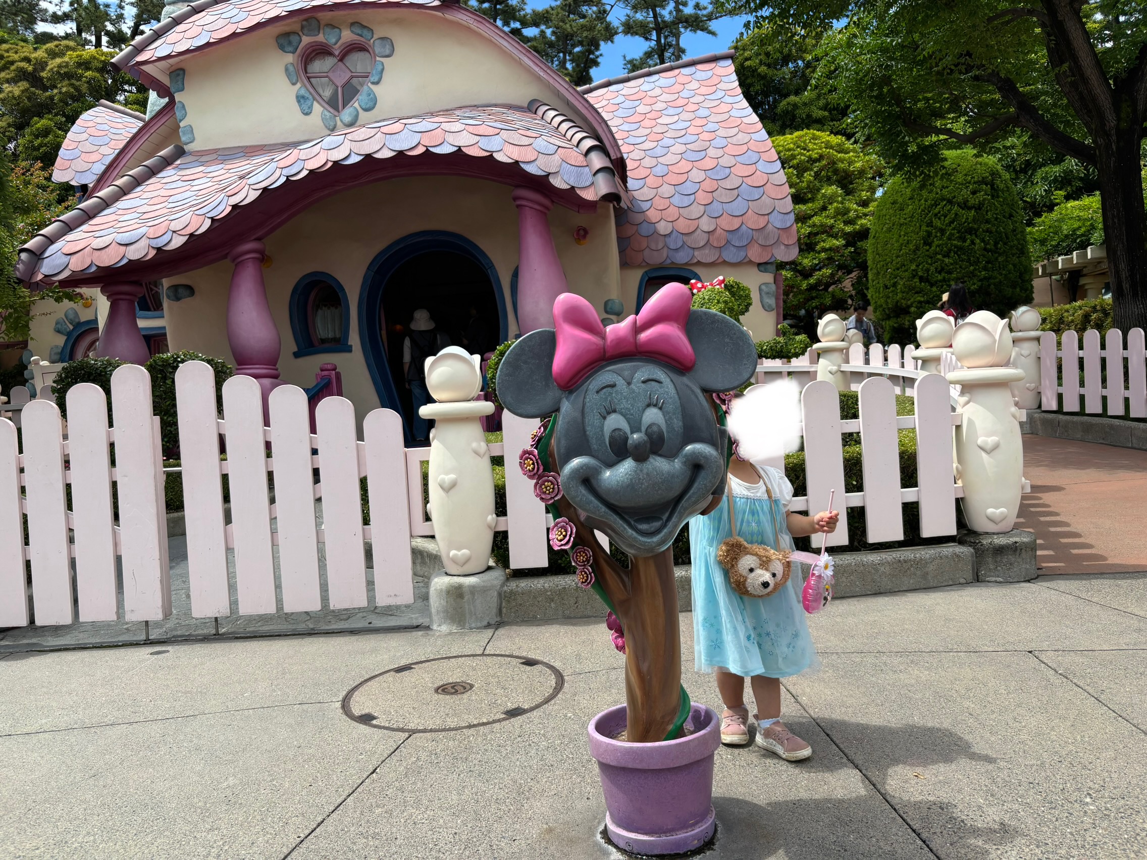 東京ディズニーランドで2歳0カ月の娘は何を食べた?