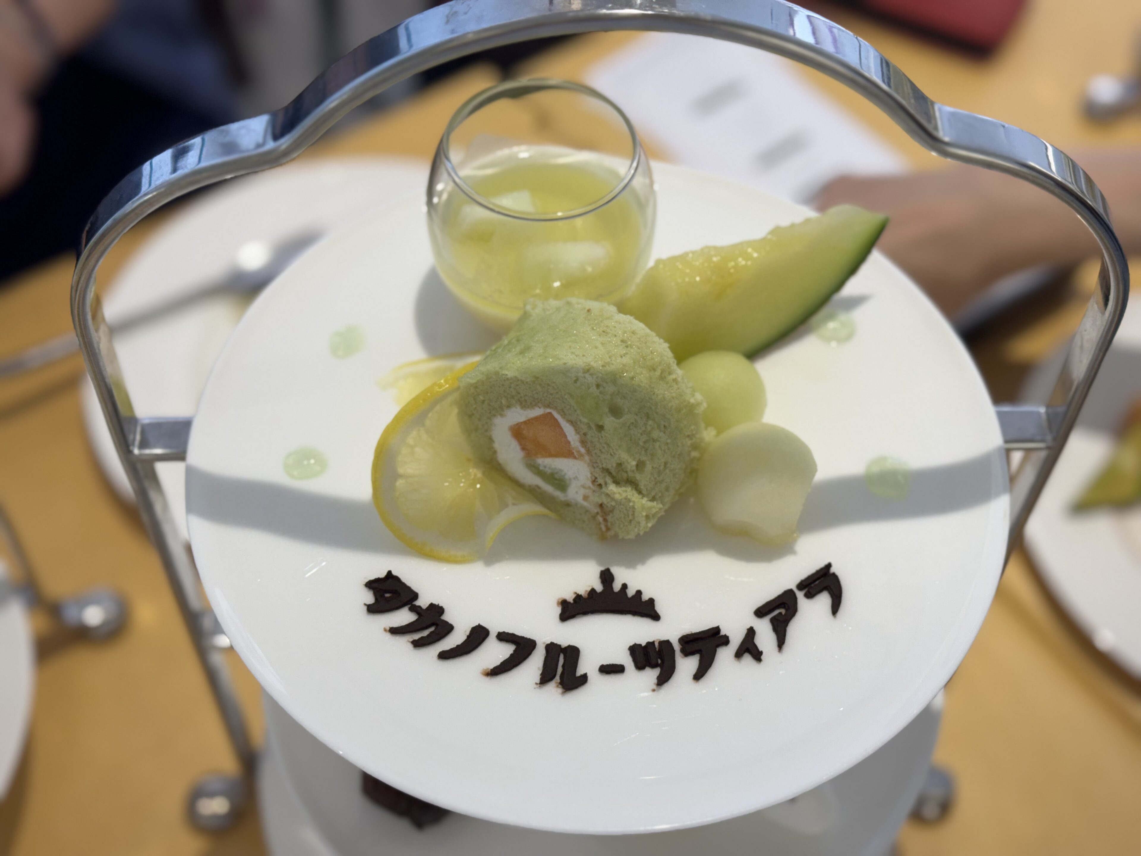 【実食レポ】タカノフルーツティアラのアフタヌーンティーが贅沢すぎた!季節のフルーツ食べ放題付き