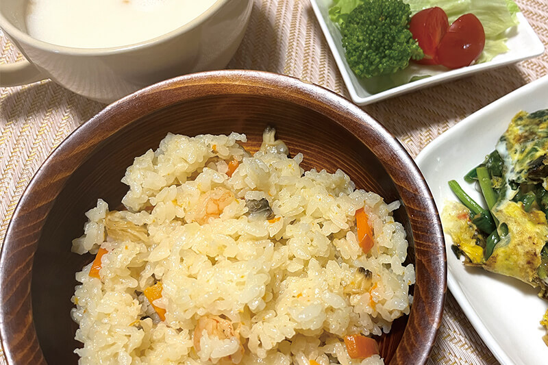 炊飯器で作る簡単シーフードピラフ