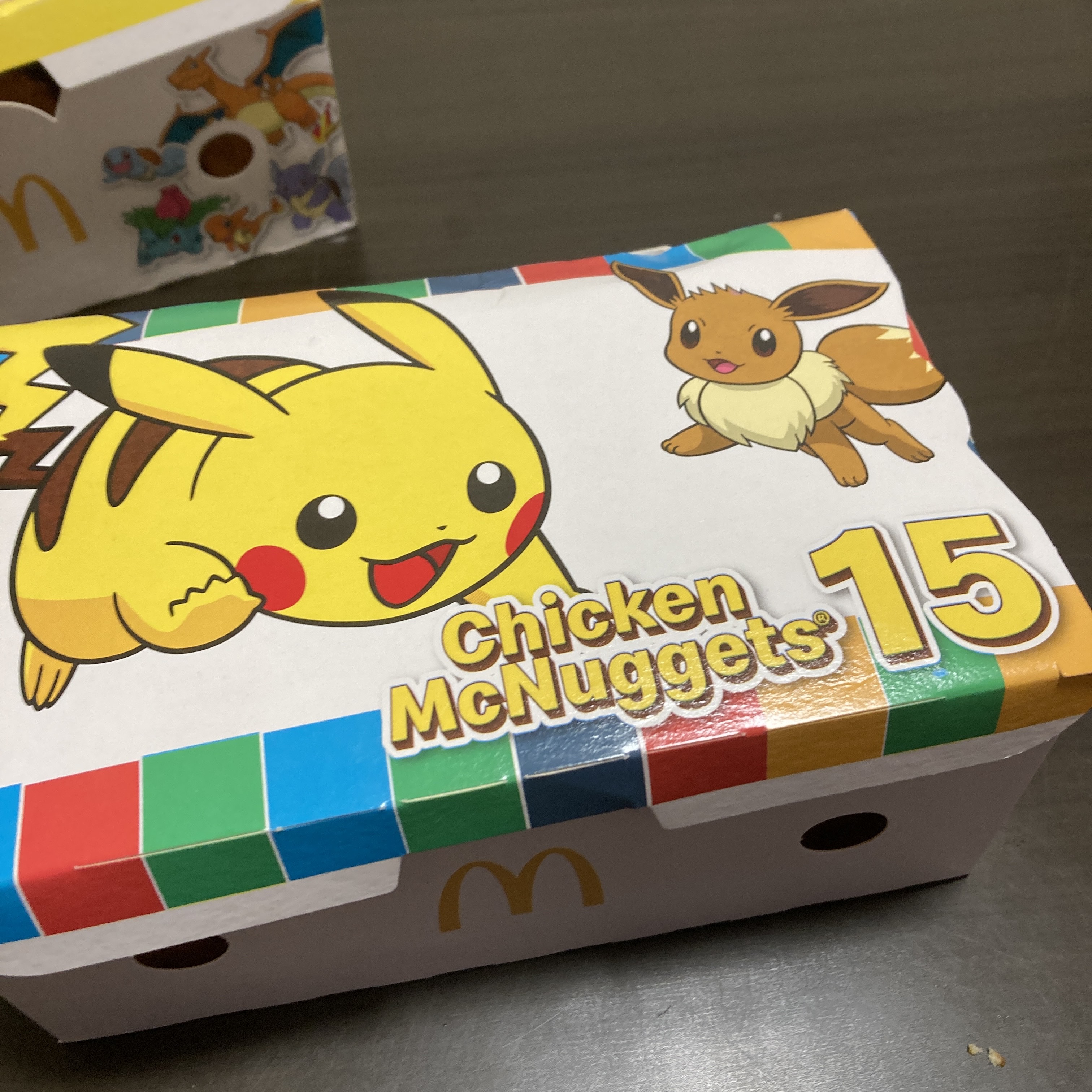 【マクドナルド】チキンナゲットに数量限定ポケモンパッケージ登場!しかも期間限定でお買い得!急げ~