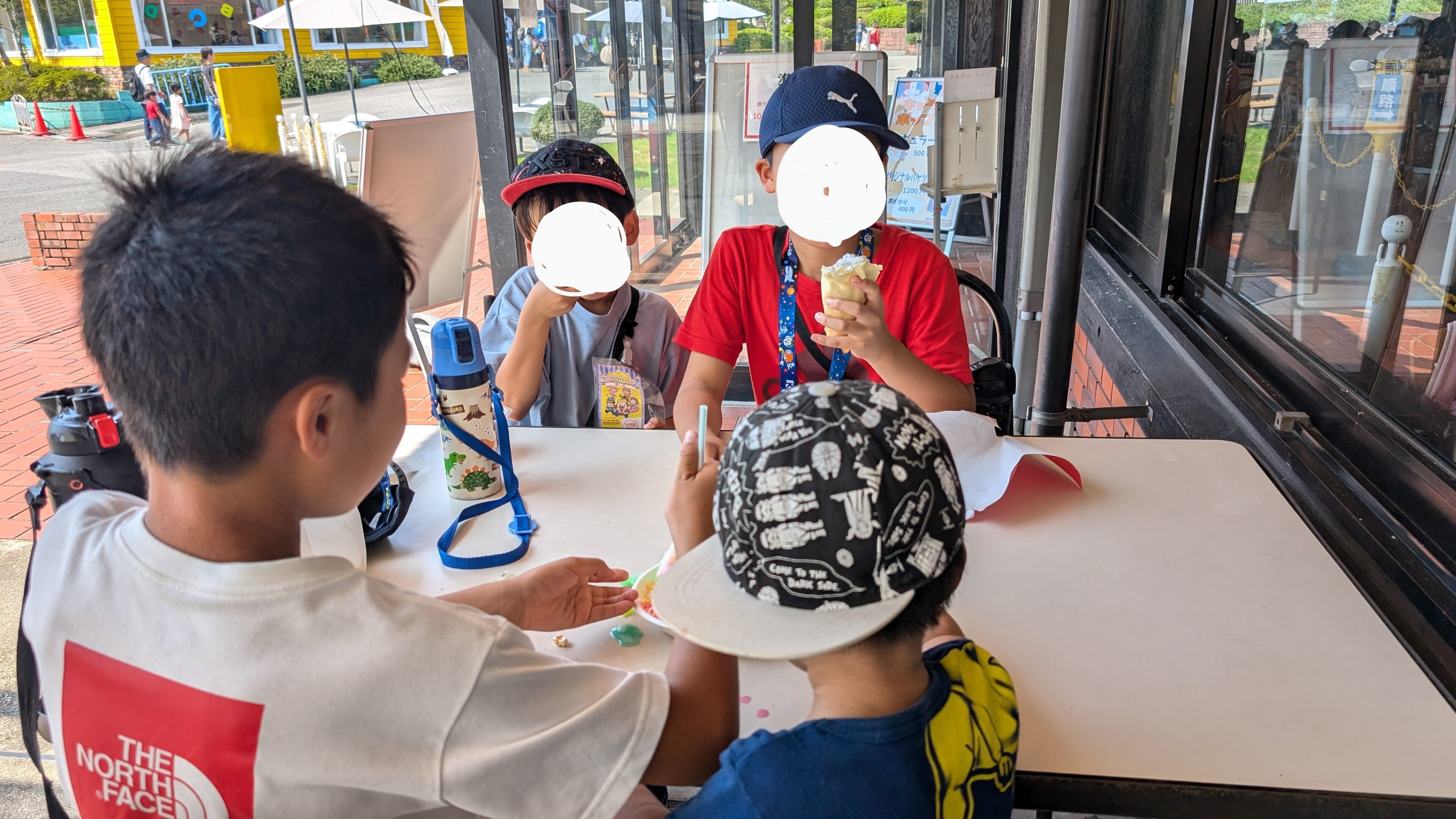【実録】男4人の兄弟喧嘩はやっぱり激しい?母はこうして強くなった