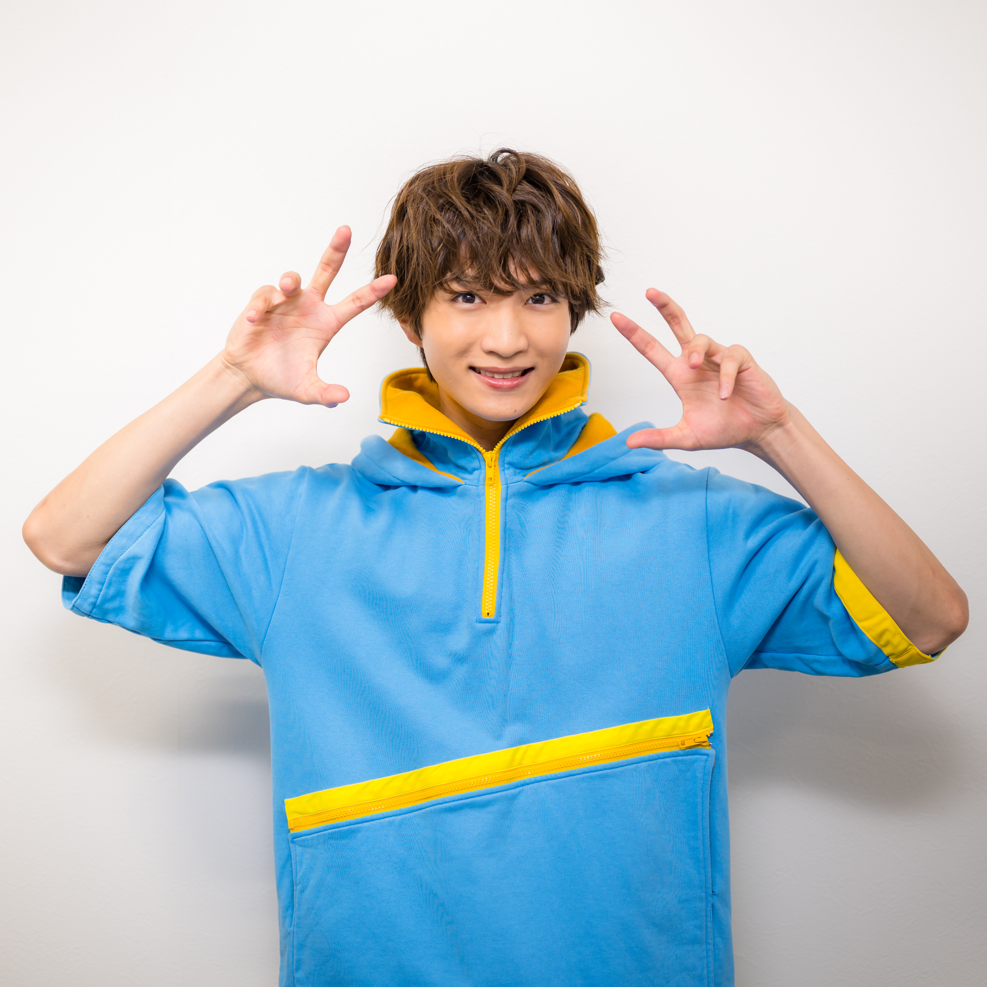 仮面ライダーガヴ・知念英和さん「どんな子どもだった?」自身の憧れたヒーローや映画の見どころを語る