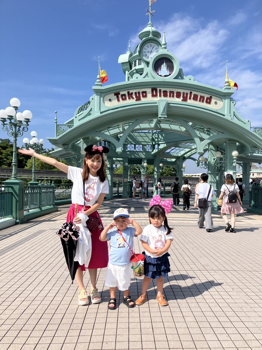 夏休みのディズニーは穴場!? 猛暑だと空いているのでスムーズに回れて意外とおすすめ！