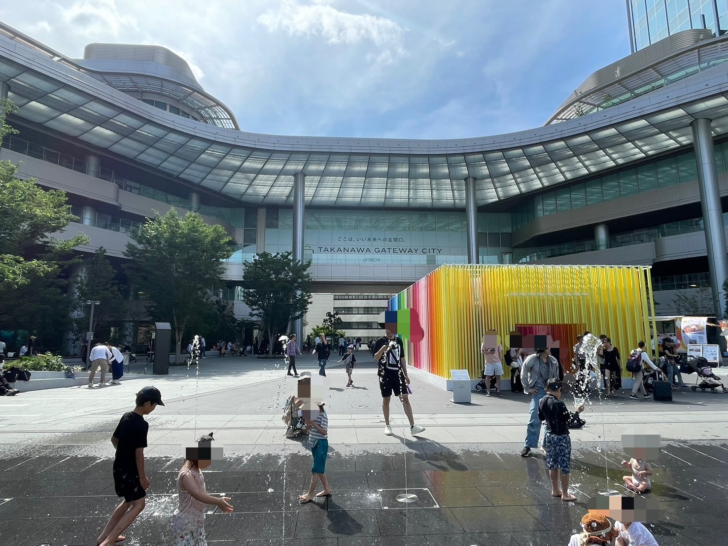 【駅チカ無料】高輪ゲートウェイで水遊び&電車見学!ワンオペでも楽しめる夏休みのお出かけスポット