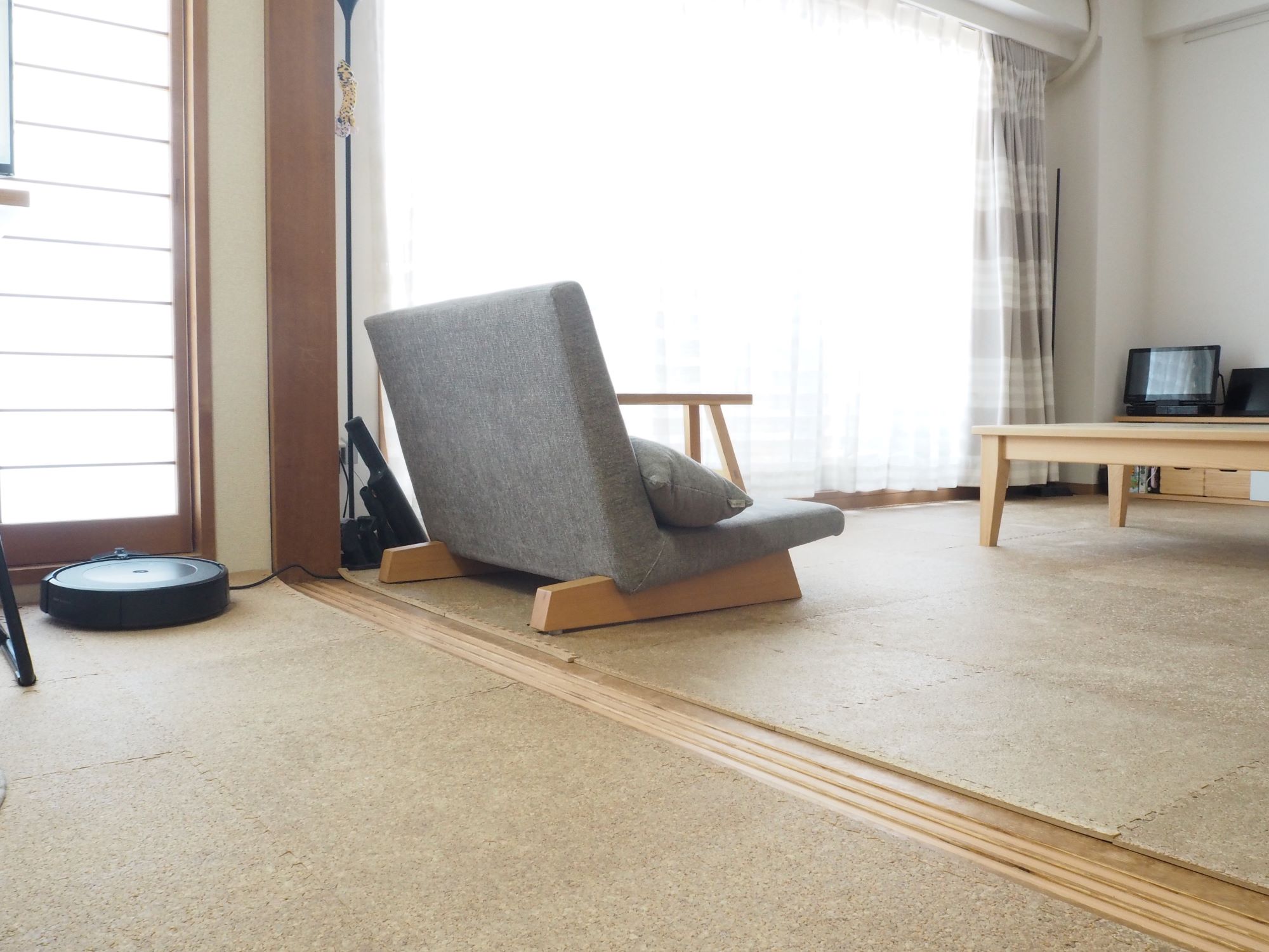 2種類の掃除機で実感！ロボット×ハンディが叶える毎日のラクさ