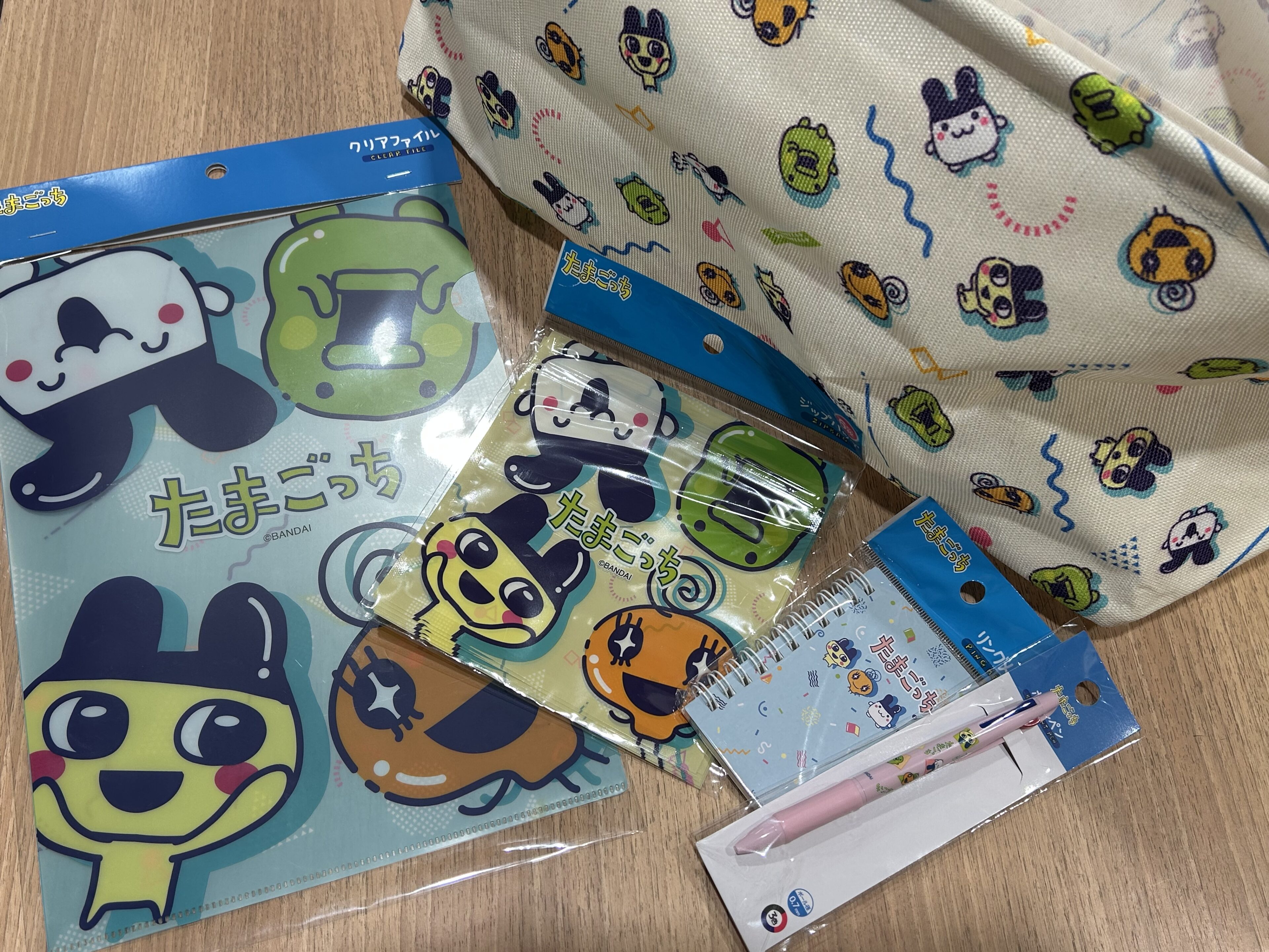 ダイソーで買える!たまごっち文具がレトロかわいい!