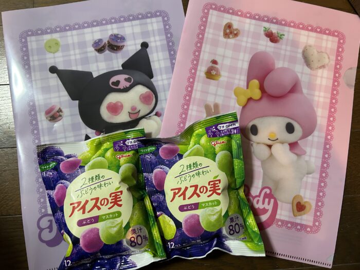 【セブンイレブン】対象アイスを買うともらえる！マイメロ＆クロミのクリアファイル！