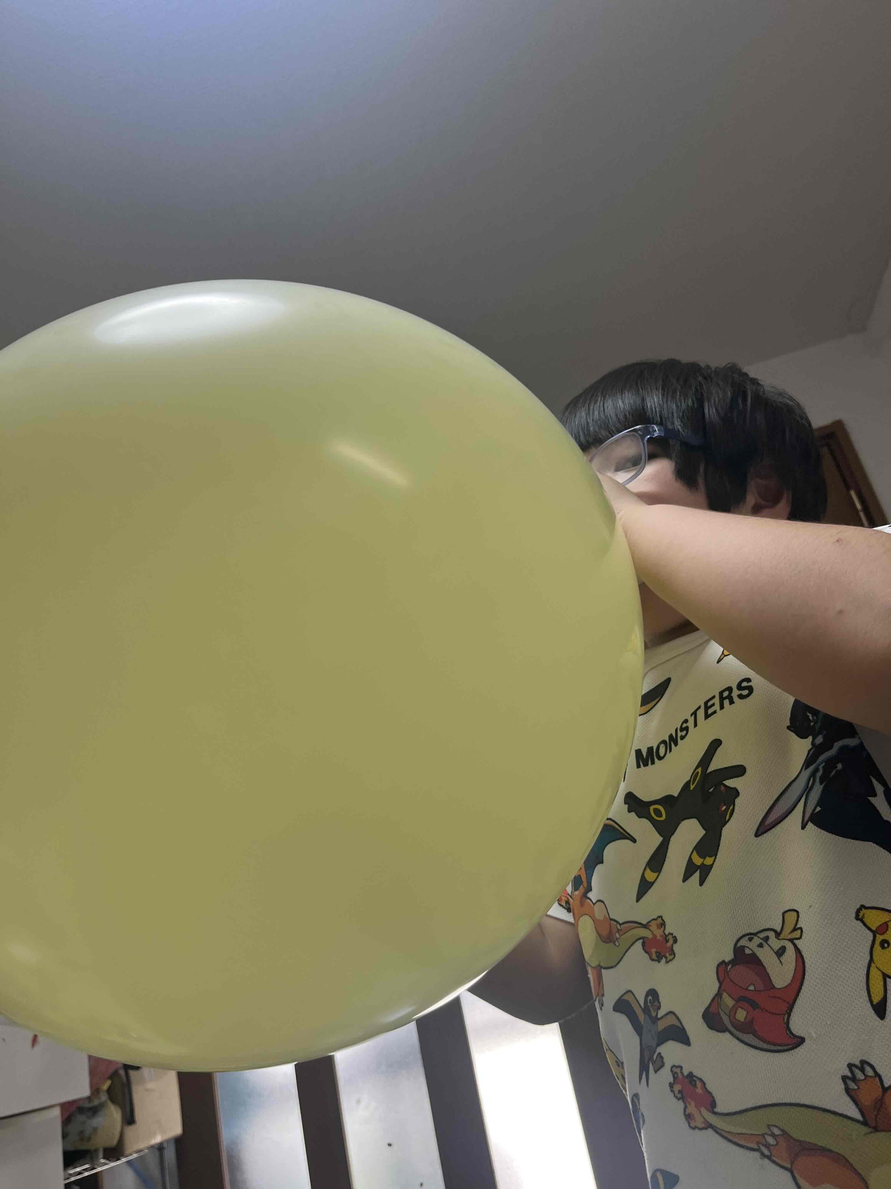 ハロウィンにいかが！？ピニャータをみんなで手作り！