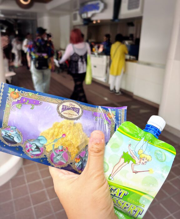 もらえるのはここだけ！【限定】東京ディズニーランドで「トリックオアトリート！」