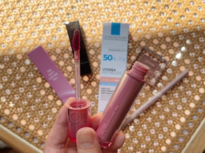 【絶対コスメ】rom＆nd（ロムアンド）のザジューシー ラスティング ティントは何時間もつ？