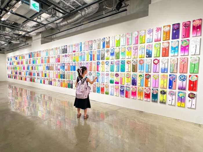 【東京・渋谷】入場無料！2025年9月7日で終了！子連れでも行きやすい！圧巻の365枚の花の絵は必見だよ