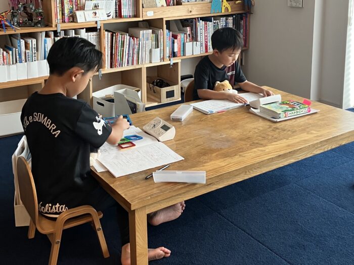 フルタイム共働き家庭はいつ家庭学習してる？わが家のリアルな時間割