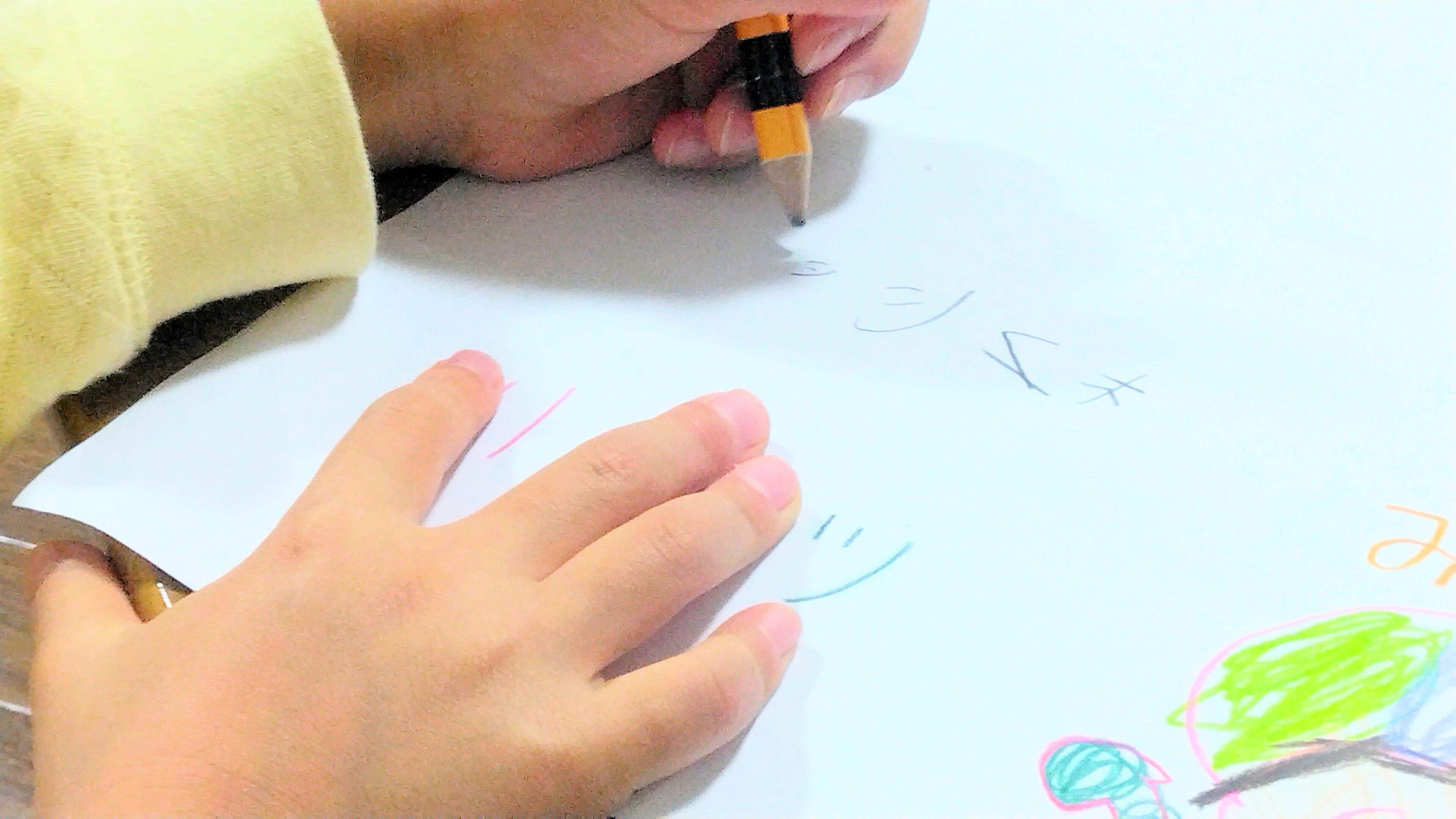 カタカナの「シ」と「ツ」はなんで似てるの?5歳児の疑問を徹底調査