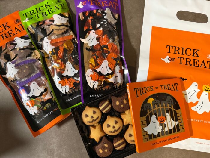 【モロゾフ】ハロウィーンお菓子が発売！2025年はクロネコやおばけがたくさん！