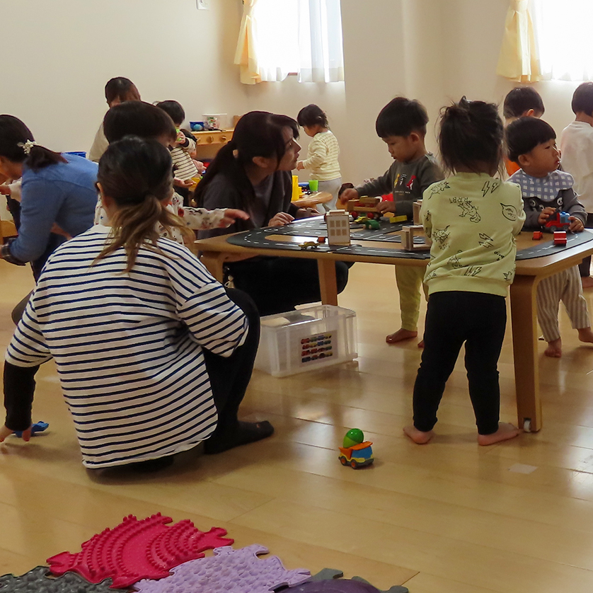 0歳児からの「担当制保育」“ていねいな保育”を行う「トレジャーキッズきょうばし保育園」