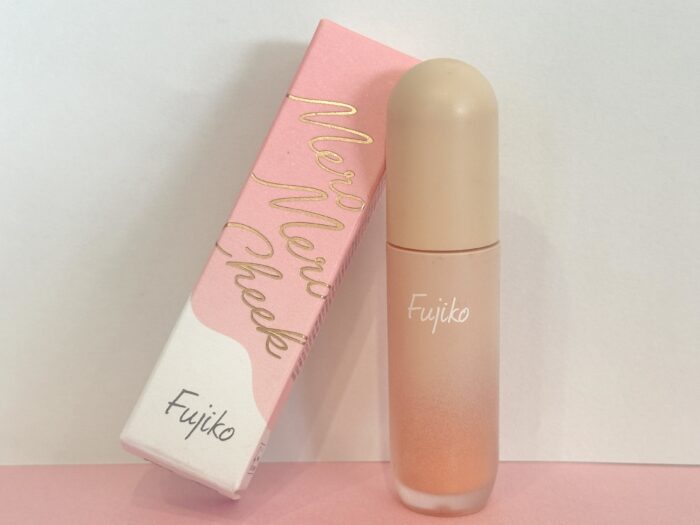 知っておきたいトレンド【リキッドチーク】ってなに？「Fujiko メロメロチーク」