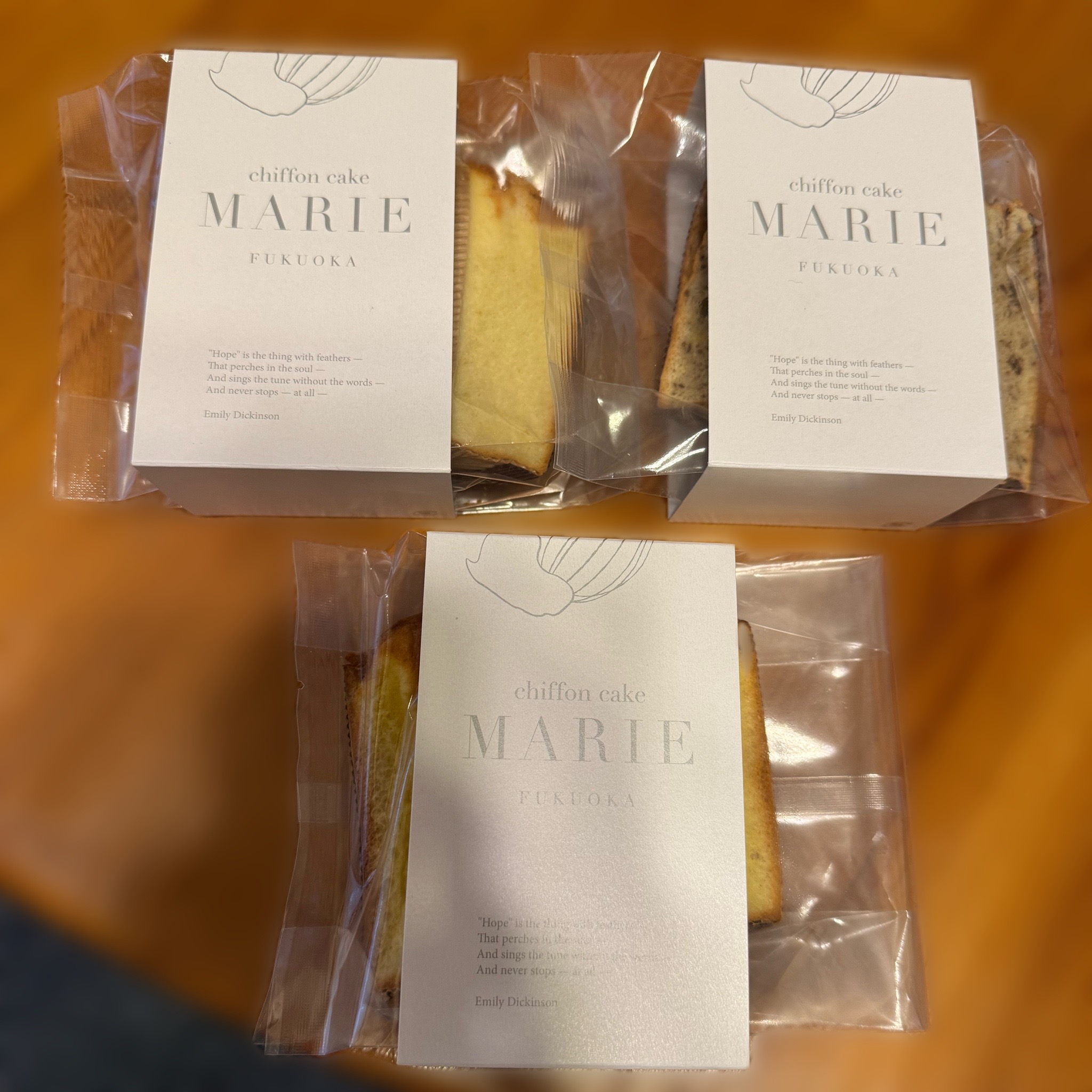 一年半待ち!?幻のシフォンケーキは病みつきの食感!