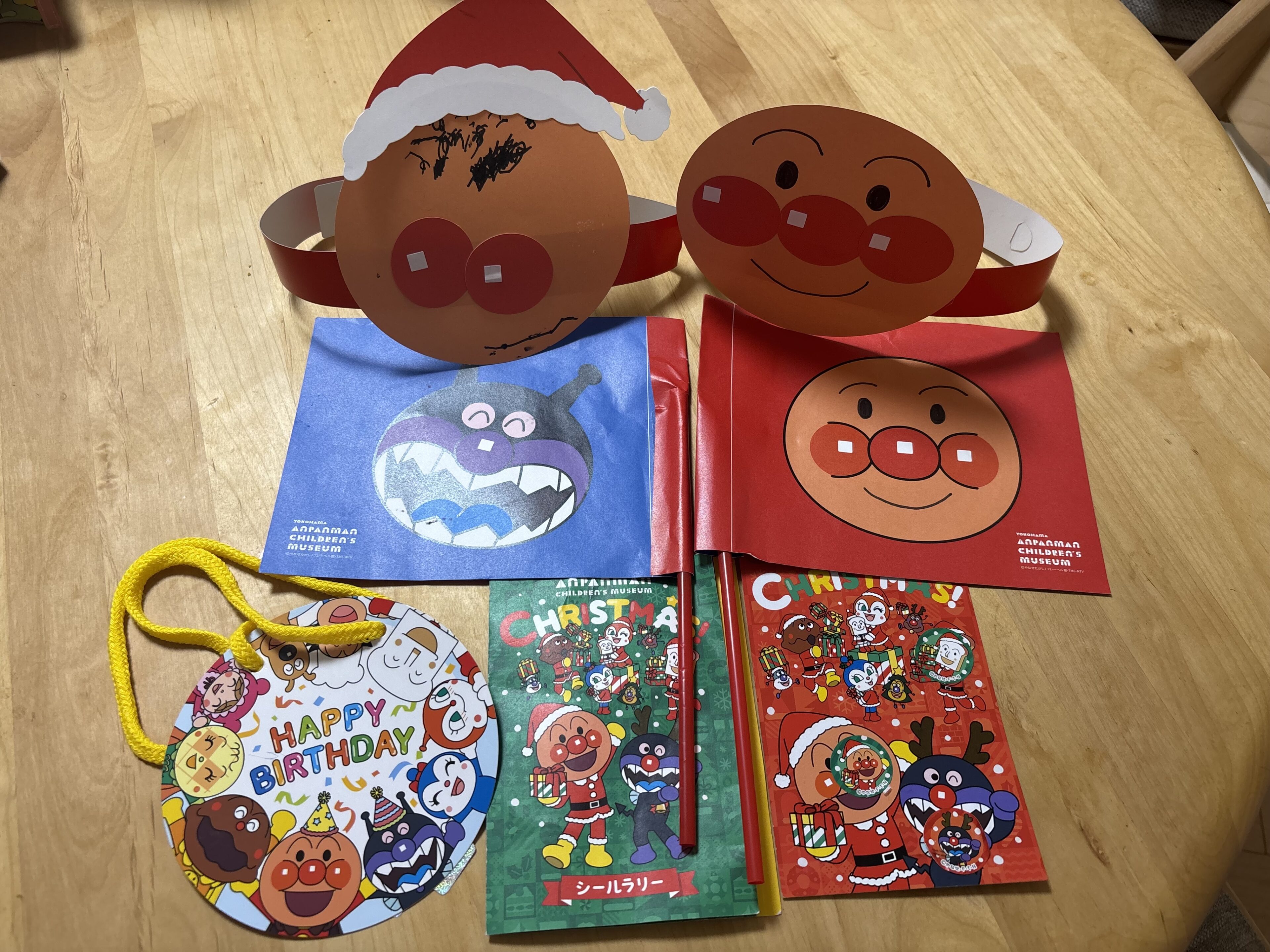 貰わなきゃ損!横浜アンパンマンミュージアムに入園したら無料で貰えるグッズが複数あるの知ってる?