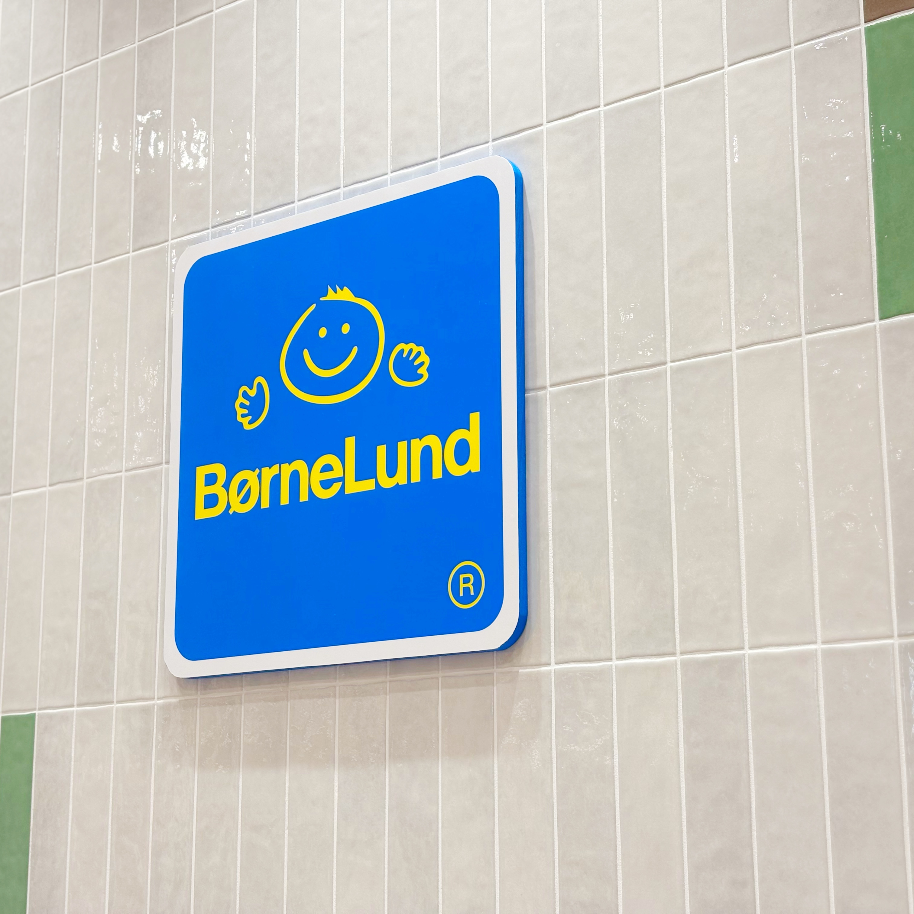 知育おもちゃやぬいぐるみなどクリスマスプレゼントを【ボールネンド】に探しに!