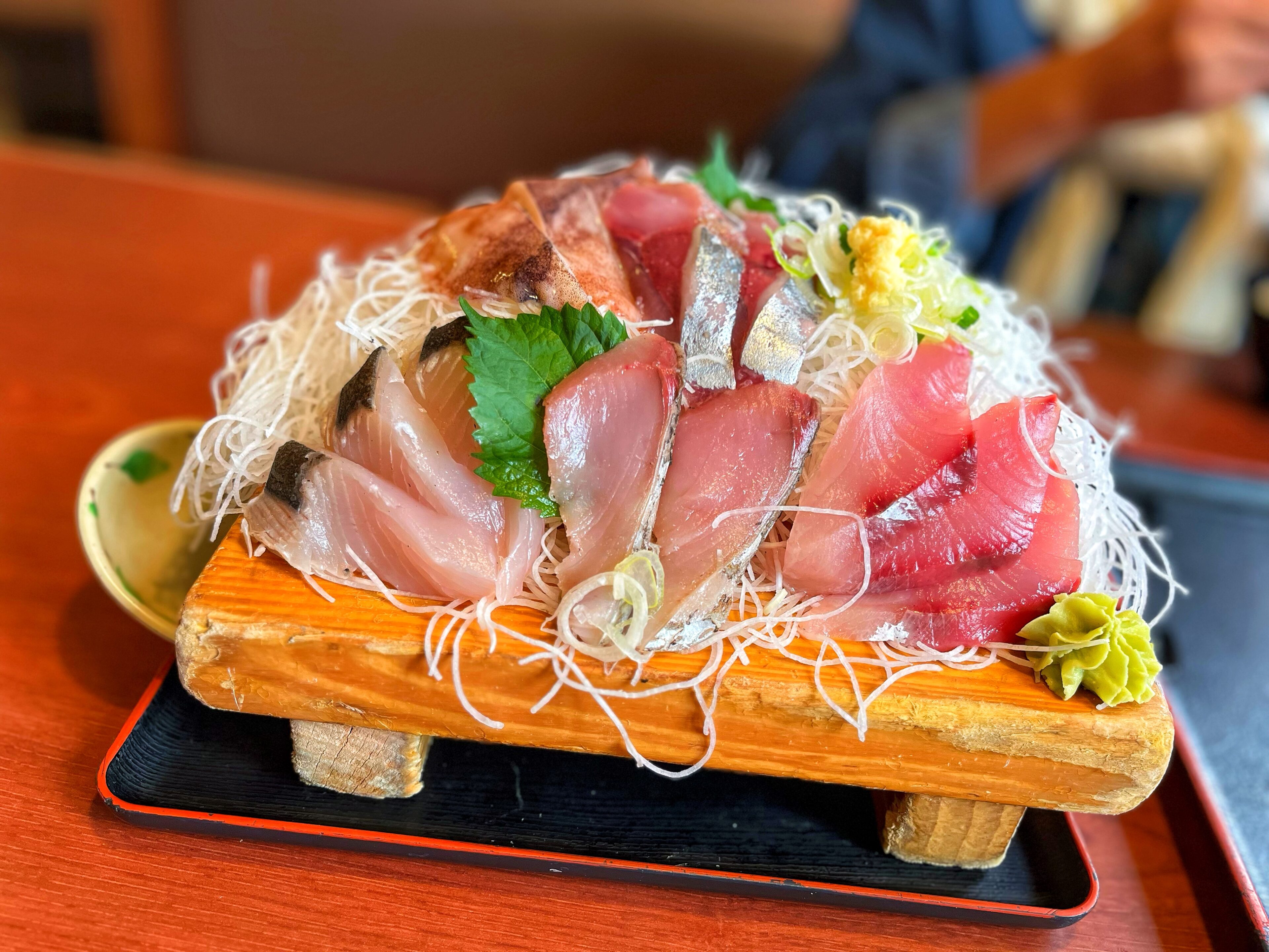 【埼玉・そうま水産】家族でお腹いっぱい!豪快海鮮ランチを満喫