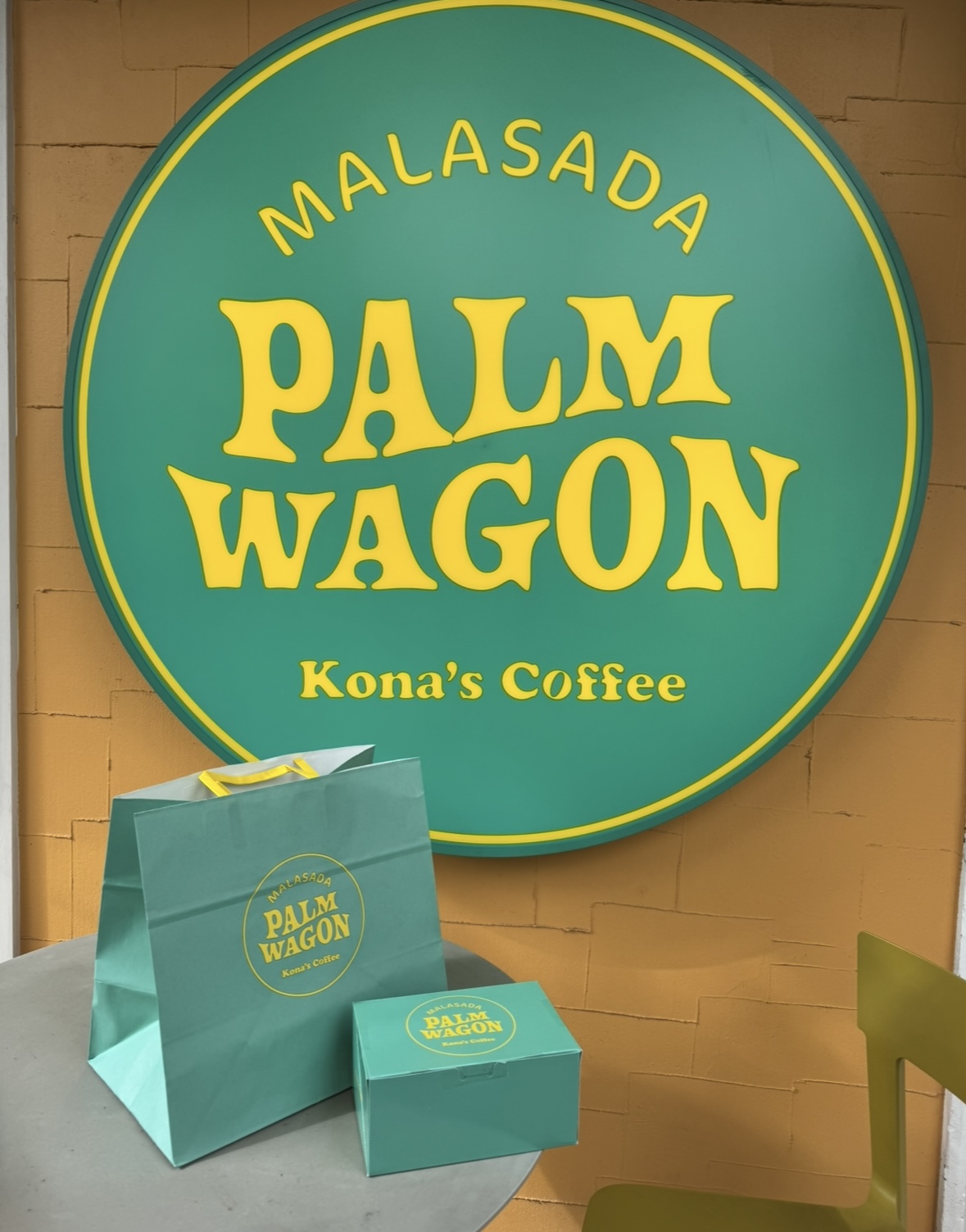 【PARM WAGON】ハワイで人気のもちもちドーナツ マラサダがテイクアウトできちゃう!気軽にハワイ気分を味わえた!