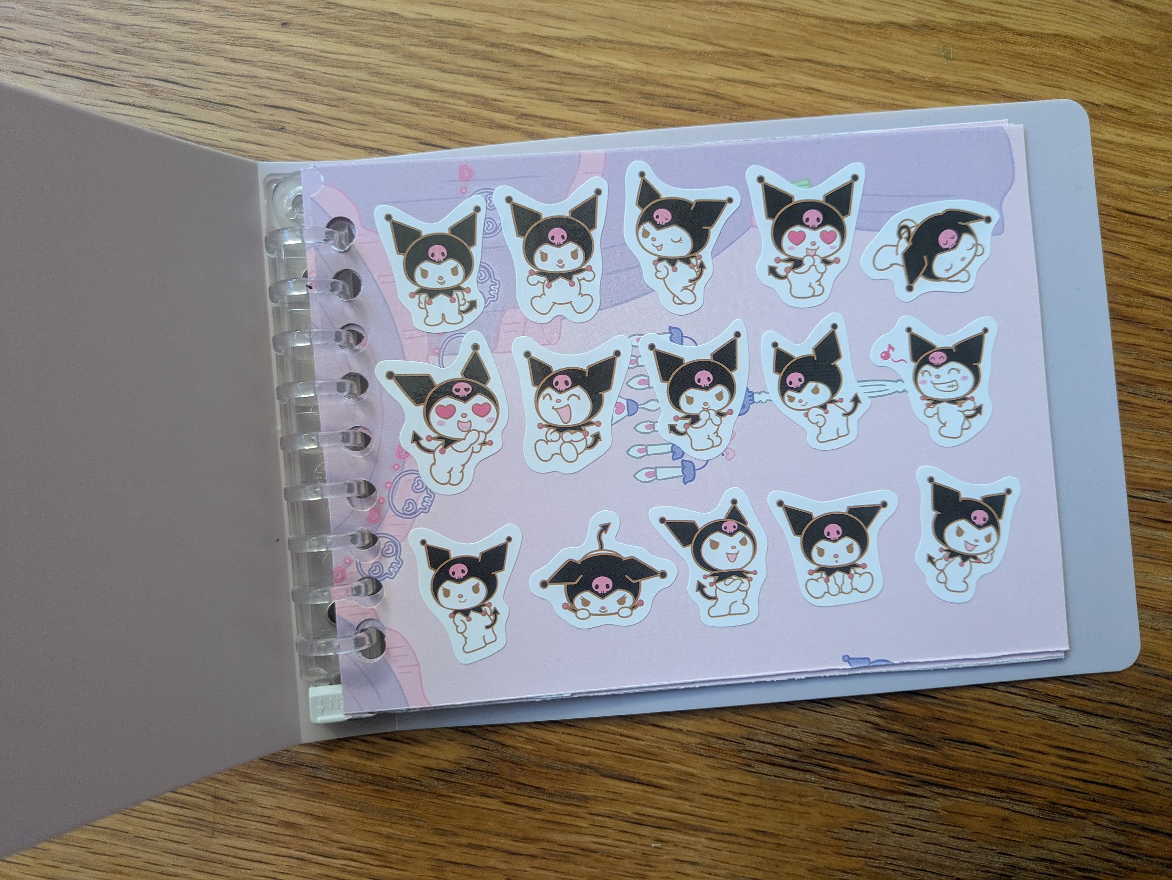 100均で簡単！子どもとのコミュニケーションツールにもなるシール帳の作り方