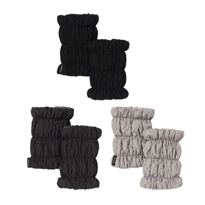 軽くてあたたかい！ KEYUCA「中綿入り撥水ギャザーレッグウォーマー ミニ」を3人に