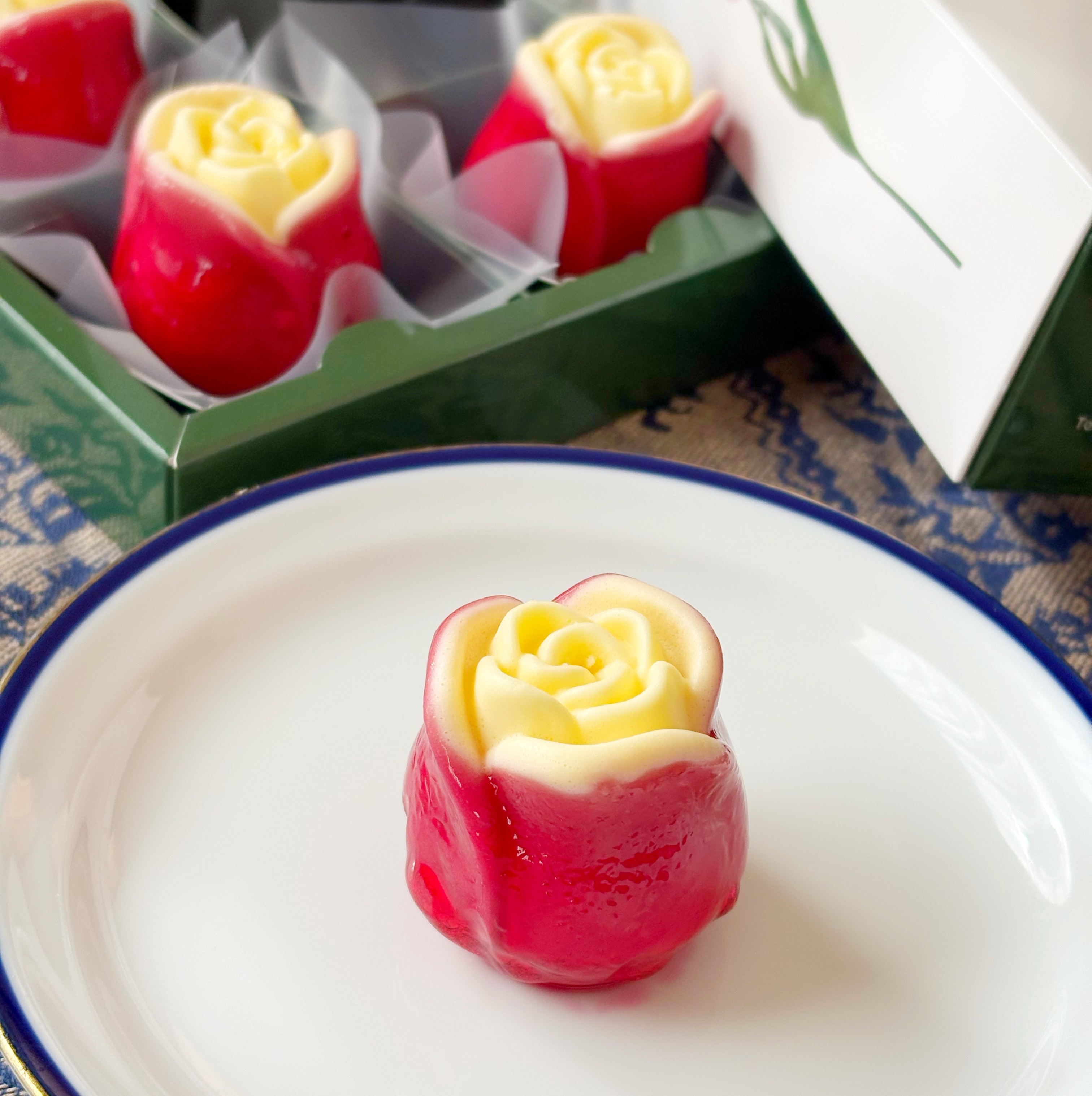 ママ友に贈りたい！ホリデーシーズンに気の利いた素敵スイーツギフト５選