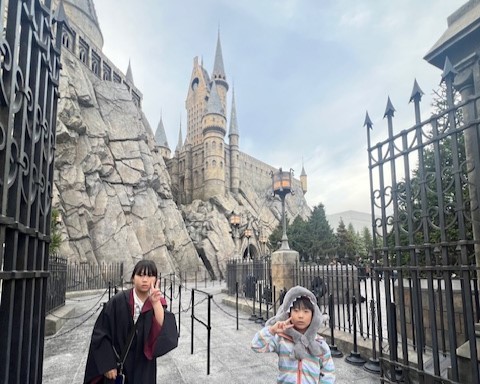 【USJ】ハリー・ポッターの世界を満喫！オリバンダーのお店で魔法の杖を選んでもらうコツは？