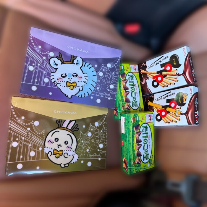 【セブン×ちいかわ】チョコレート菓子2個買うと無料でもらえるオリジナルフラットケースが尊い…！