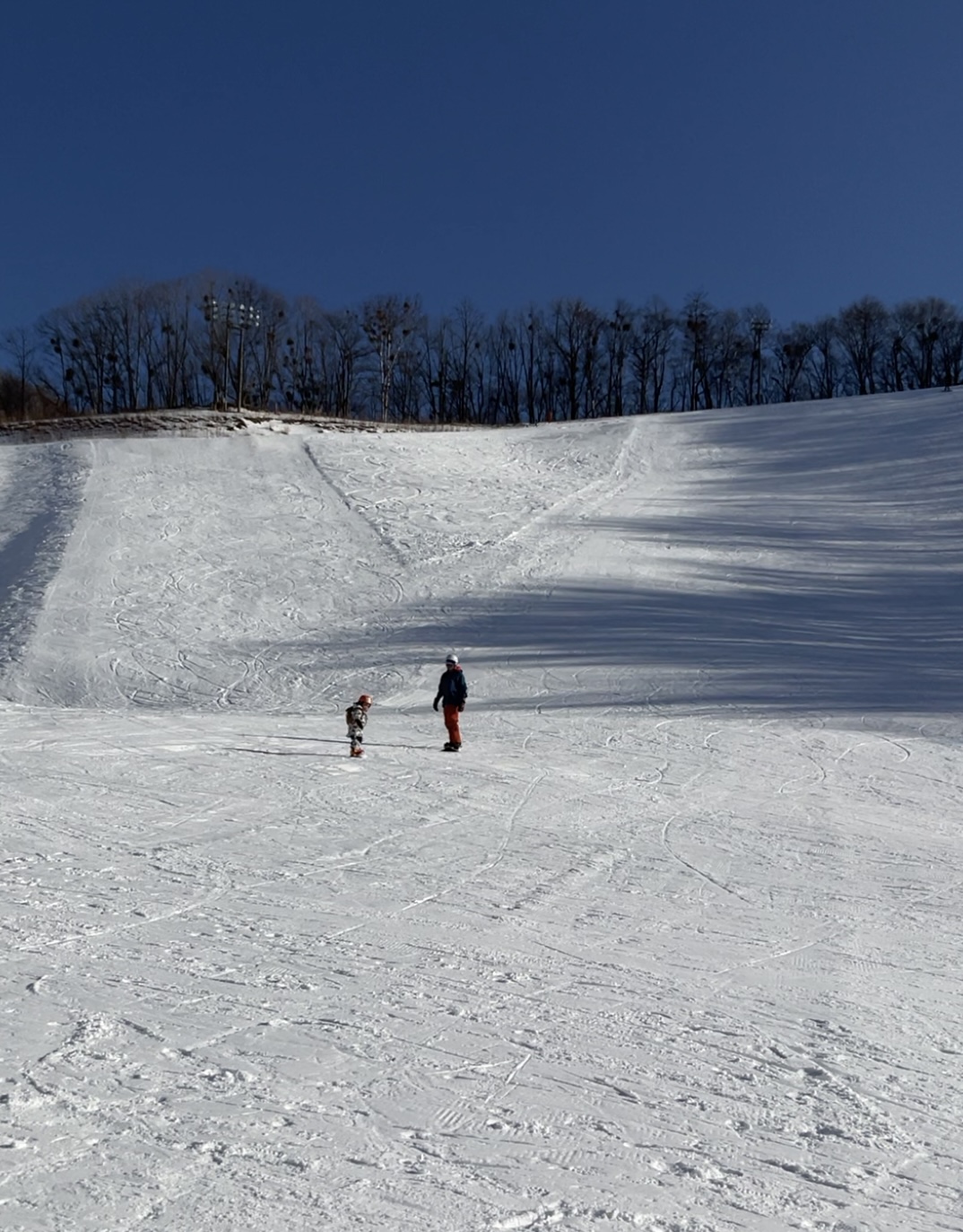 何もしてないなんて信じられない！  アウトドア派パパの“なぜか美肌”の秘密を徹底調査してみた