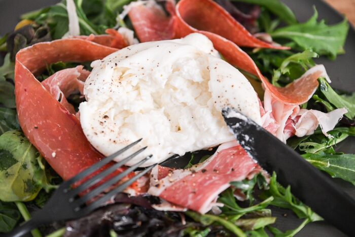 【カルディ】高いけど、食べなきゃ損！1月6日10時までお得！レストランの味を自宅で完全再現できるよ