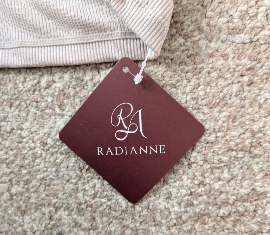 ズボラ母、全員集合！これだけ着てりゃオッケー！な私のベストバイ2025