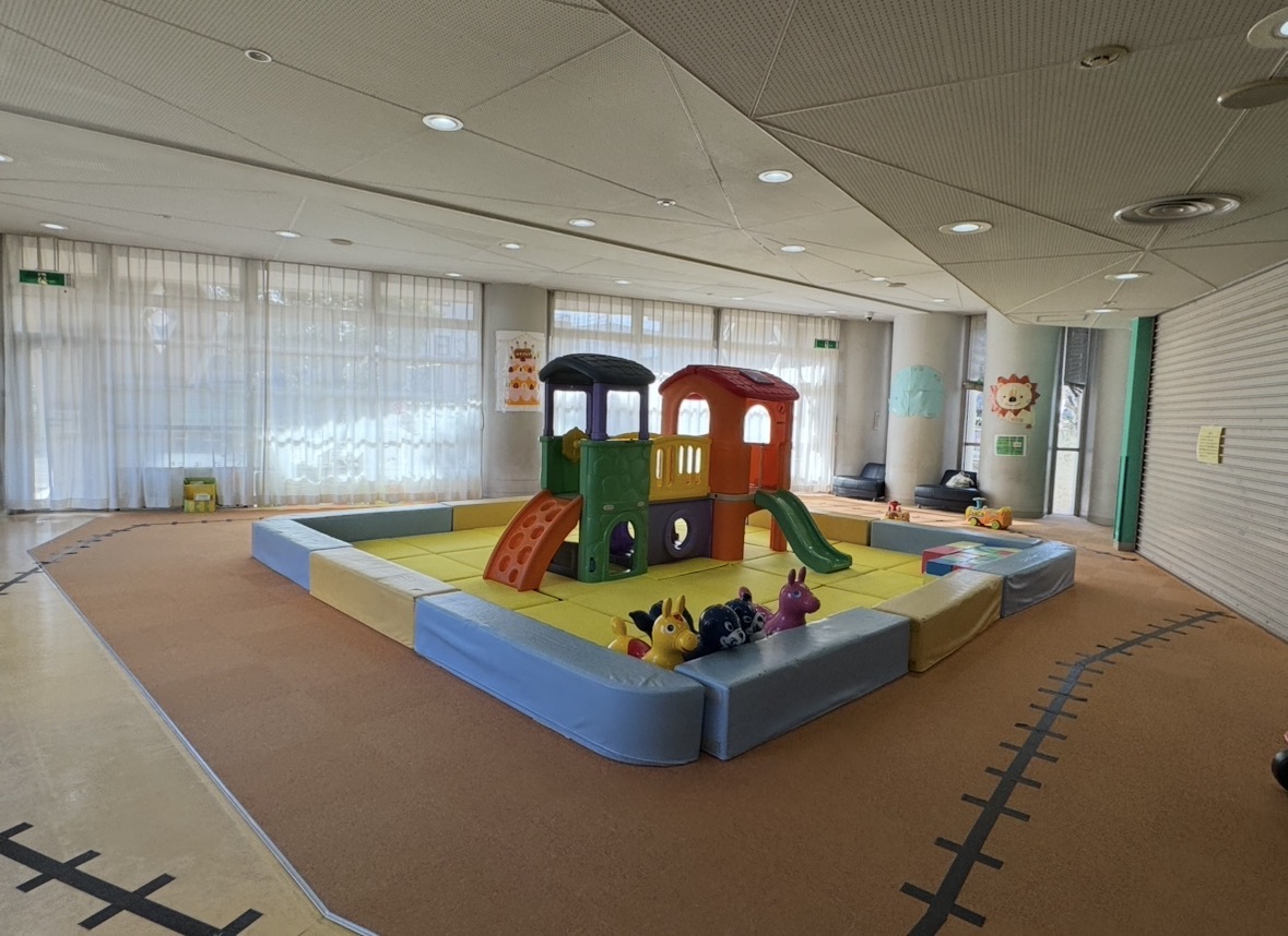 【埼玉県戸田市】寒い日でもいっぱい遊べる！人気の屋内型アスレチックが無料で楽しめる児童センターを紹介